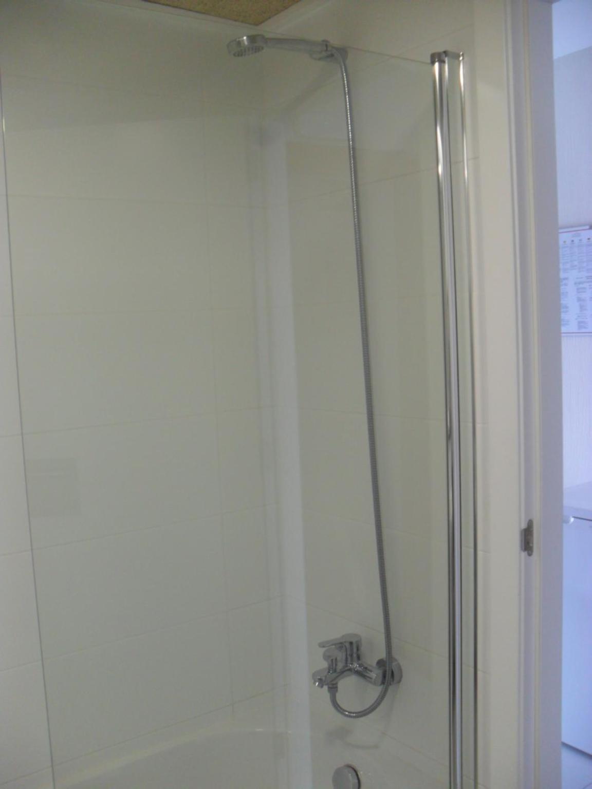 Double Room - Photo 19