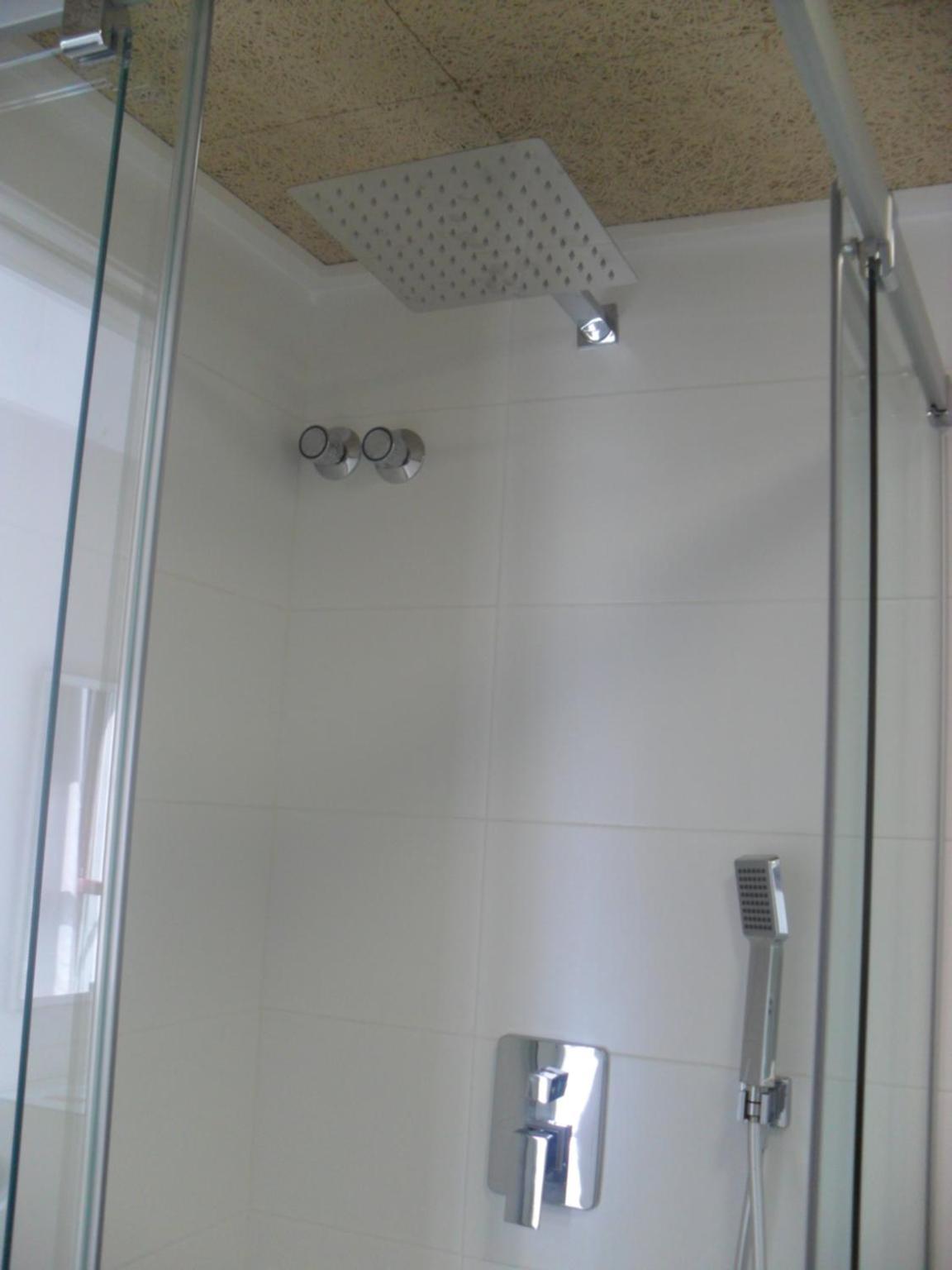 Double Room - Photo 20