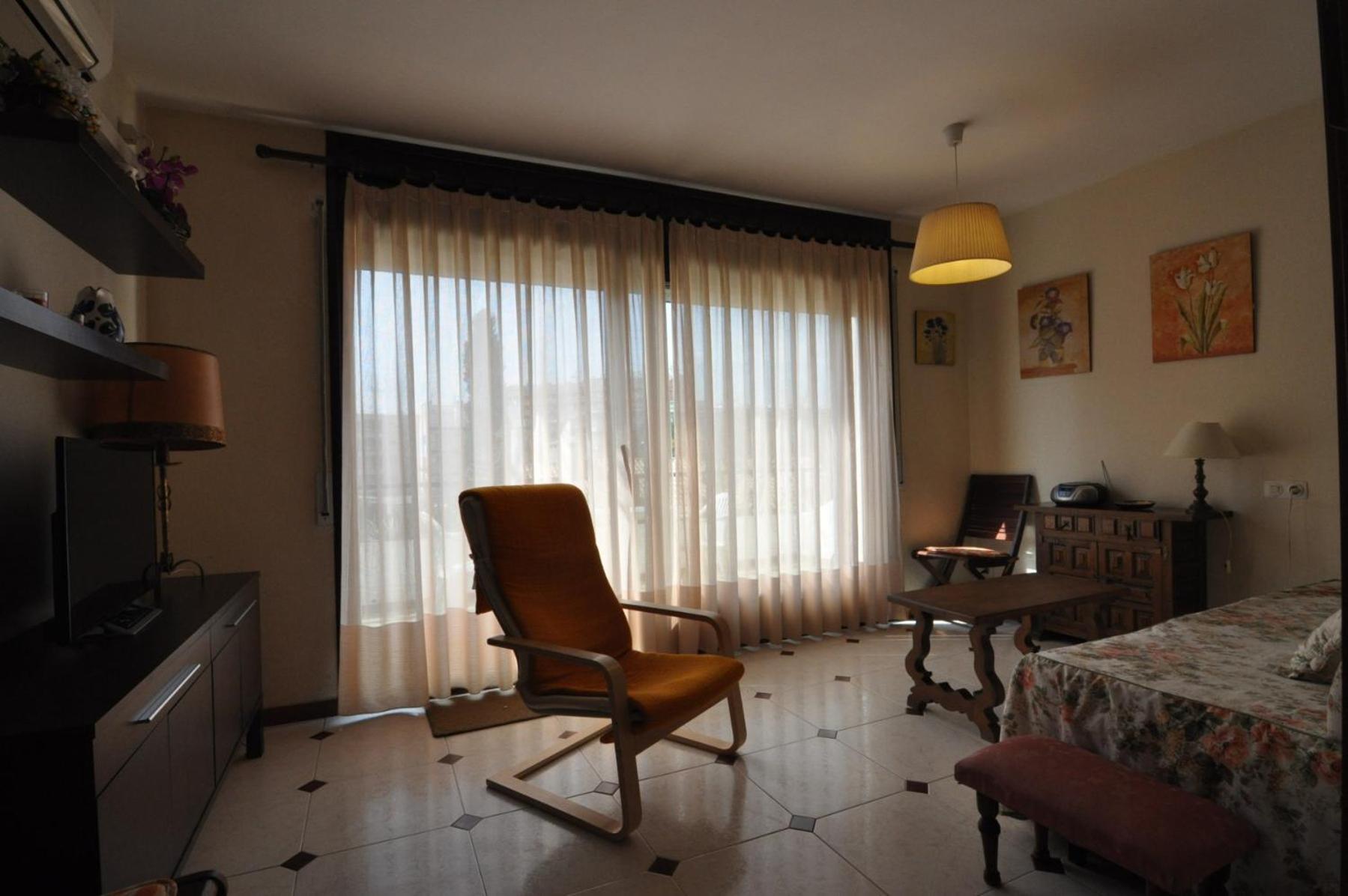 Estudio con terraza