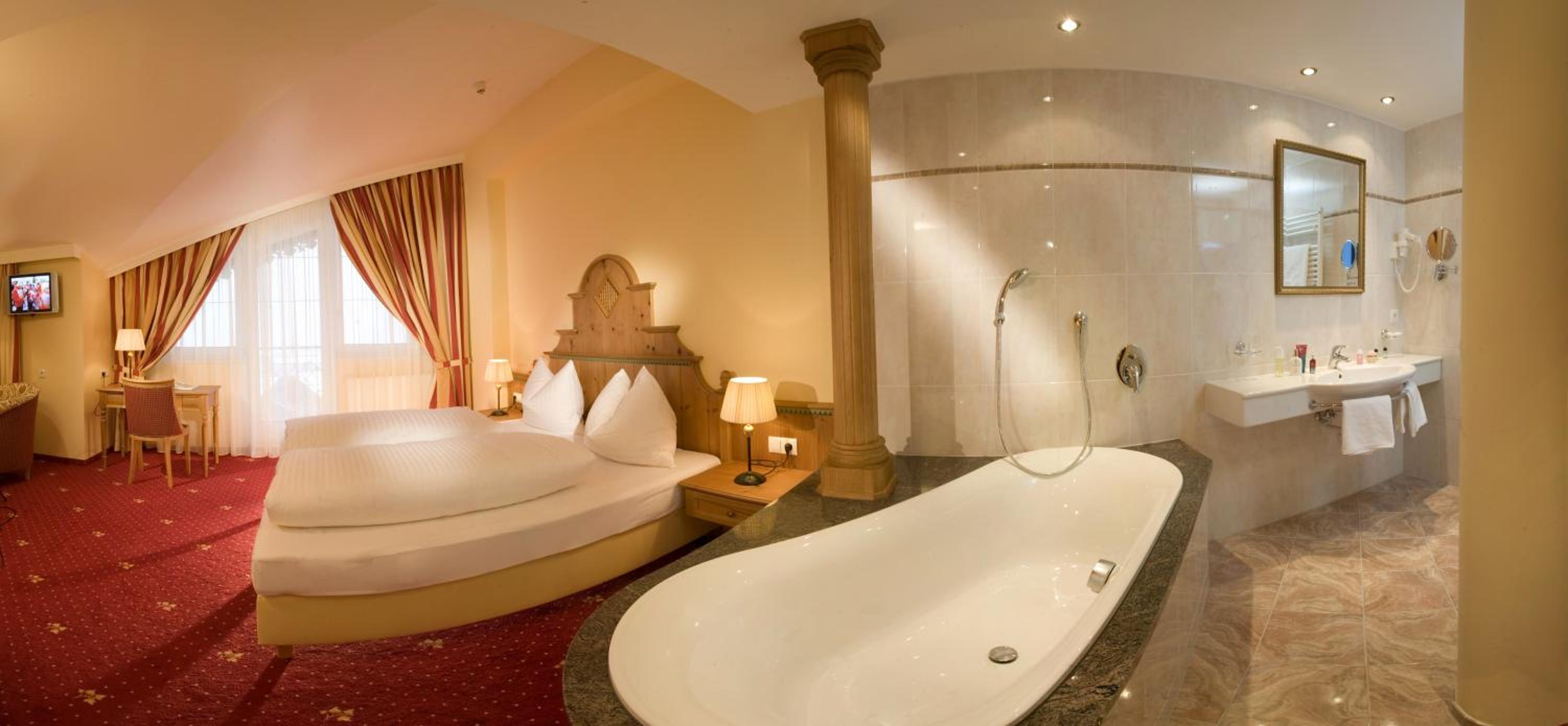 Deluxe Double Room photo 1