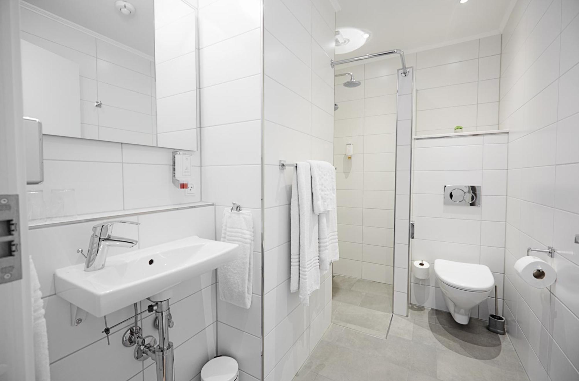 Junior Suite with Balcony photo 2