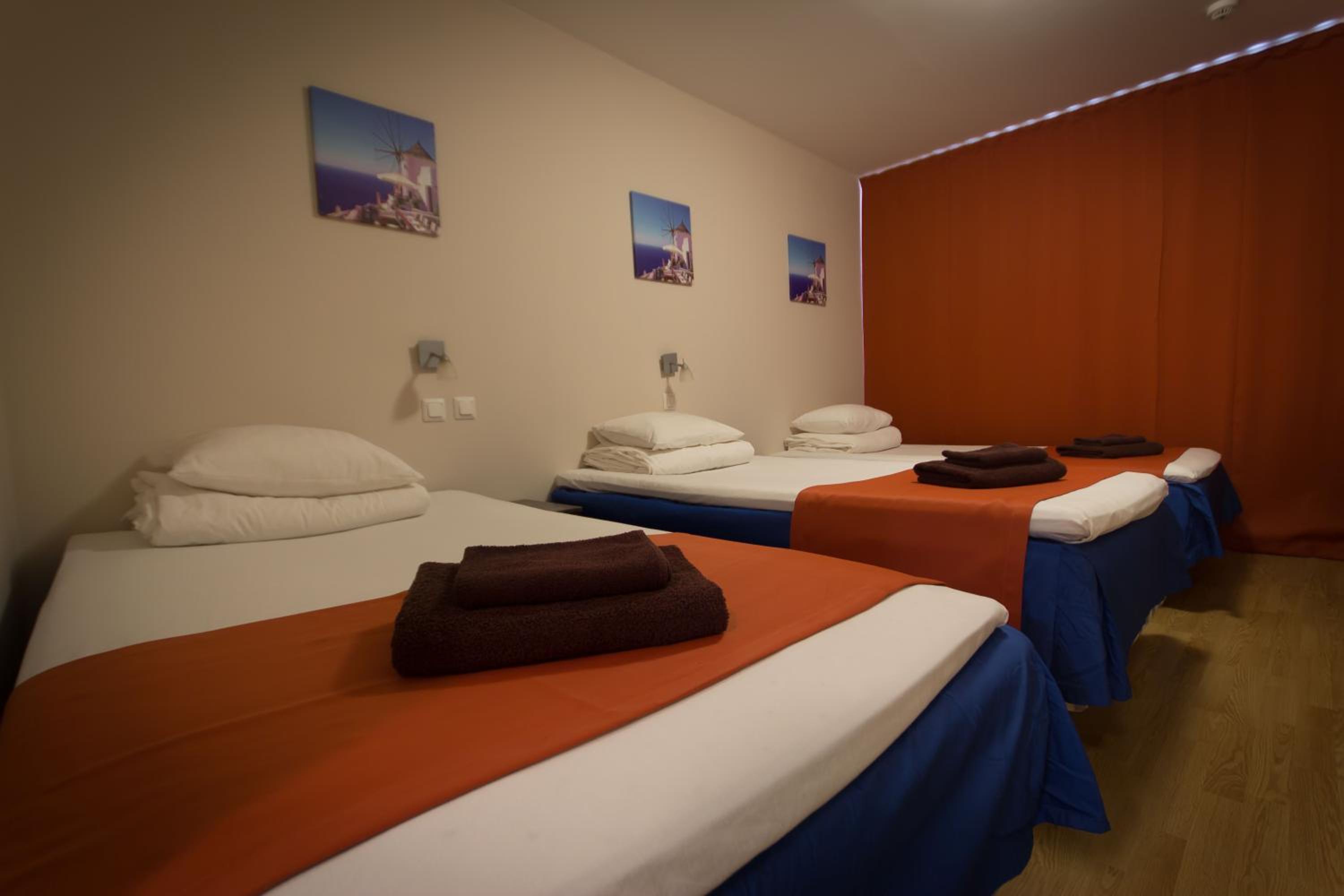 Standard Triple Room - Photo 3