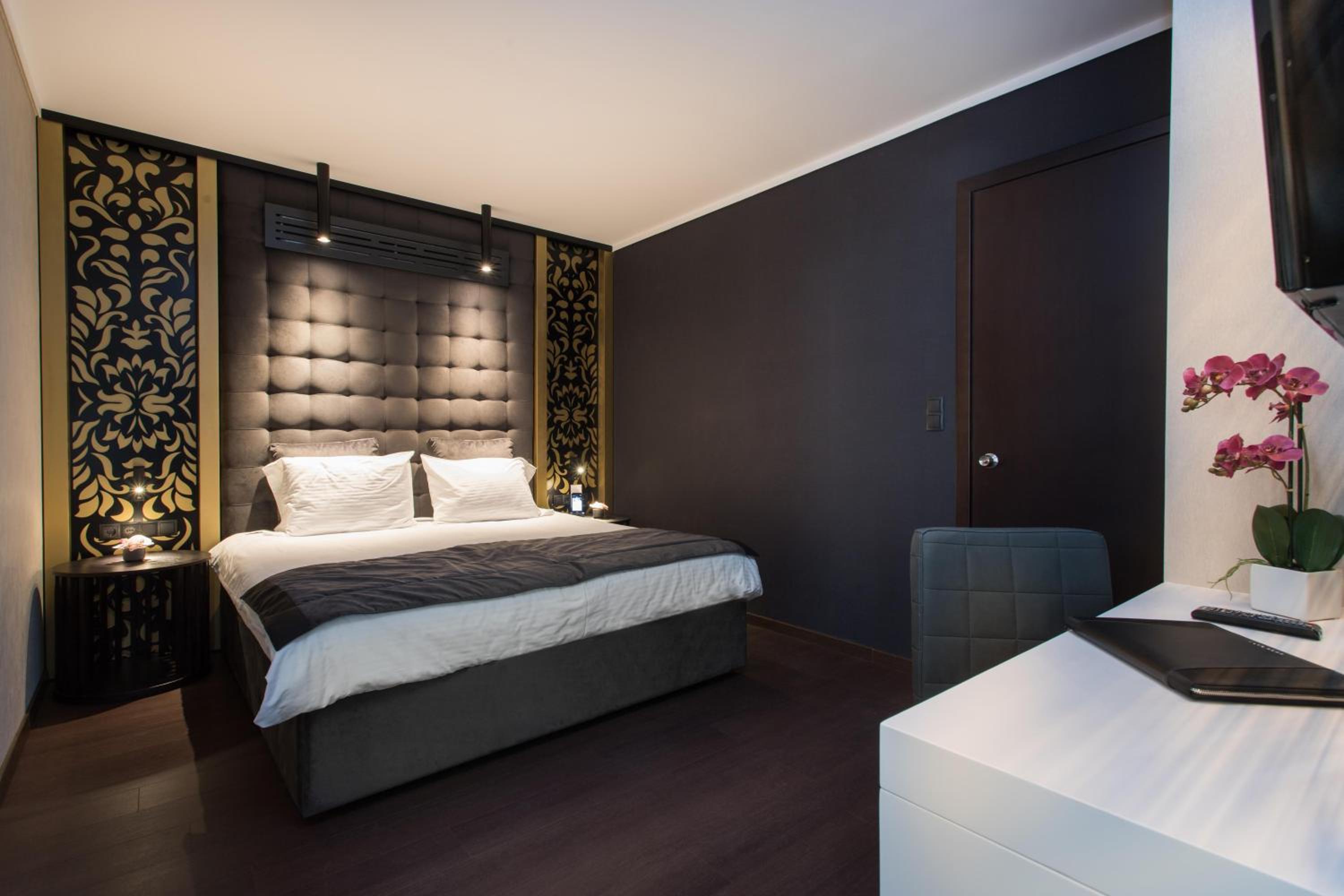 Deluxe Suite - Photo 1