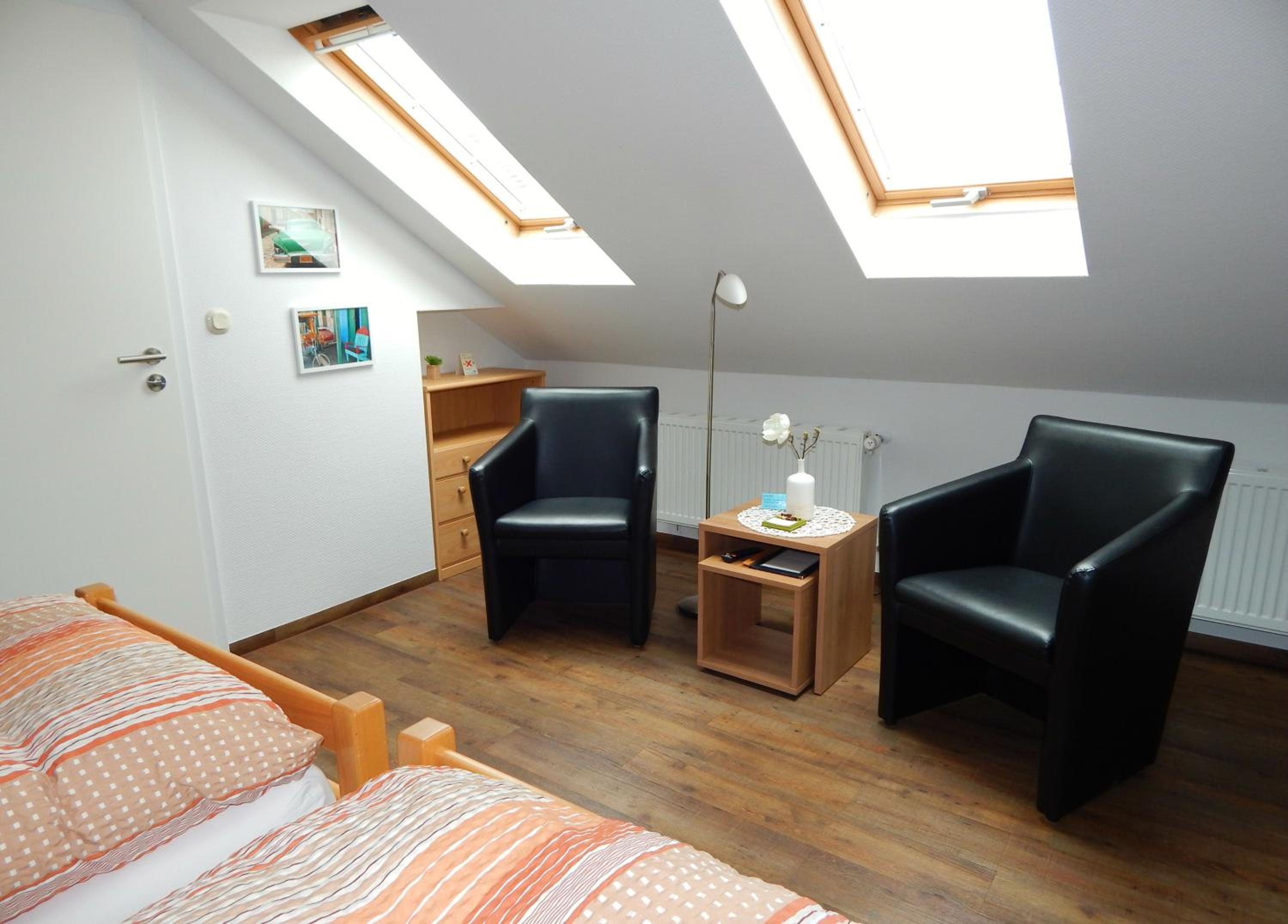 Double or Twin Room with Bathroom photo 2