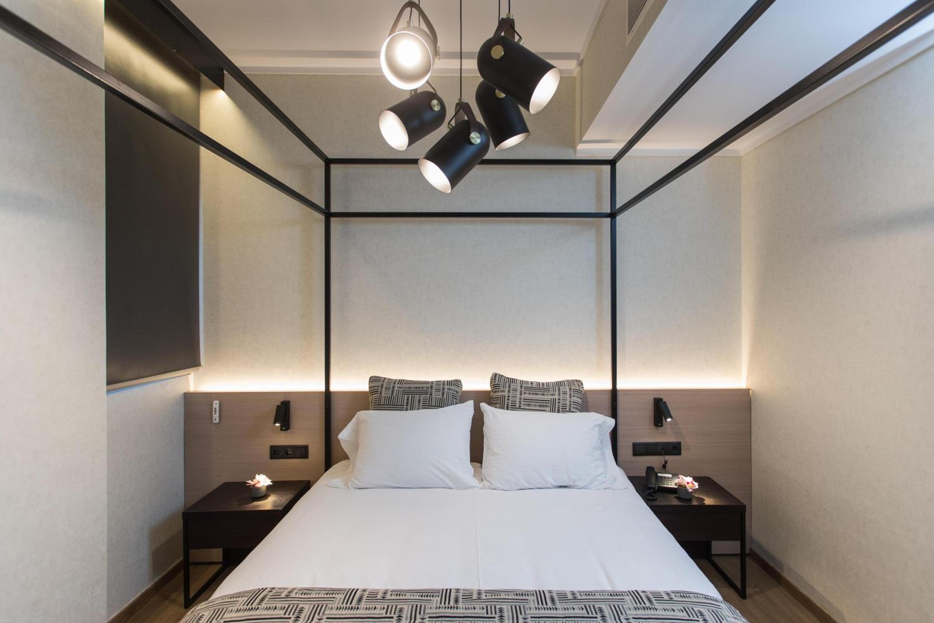 Deluxe Suite - Photo 41