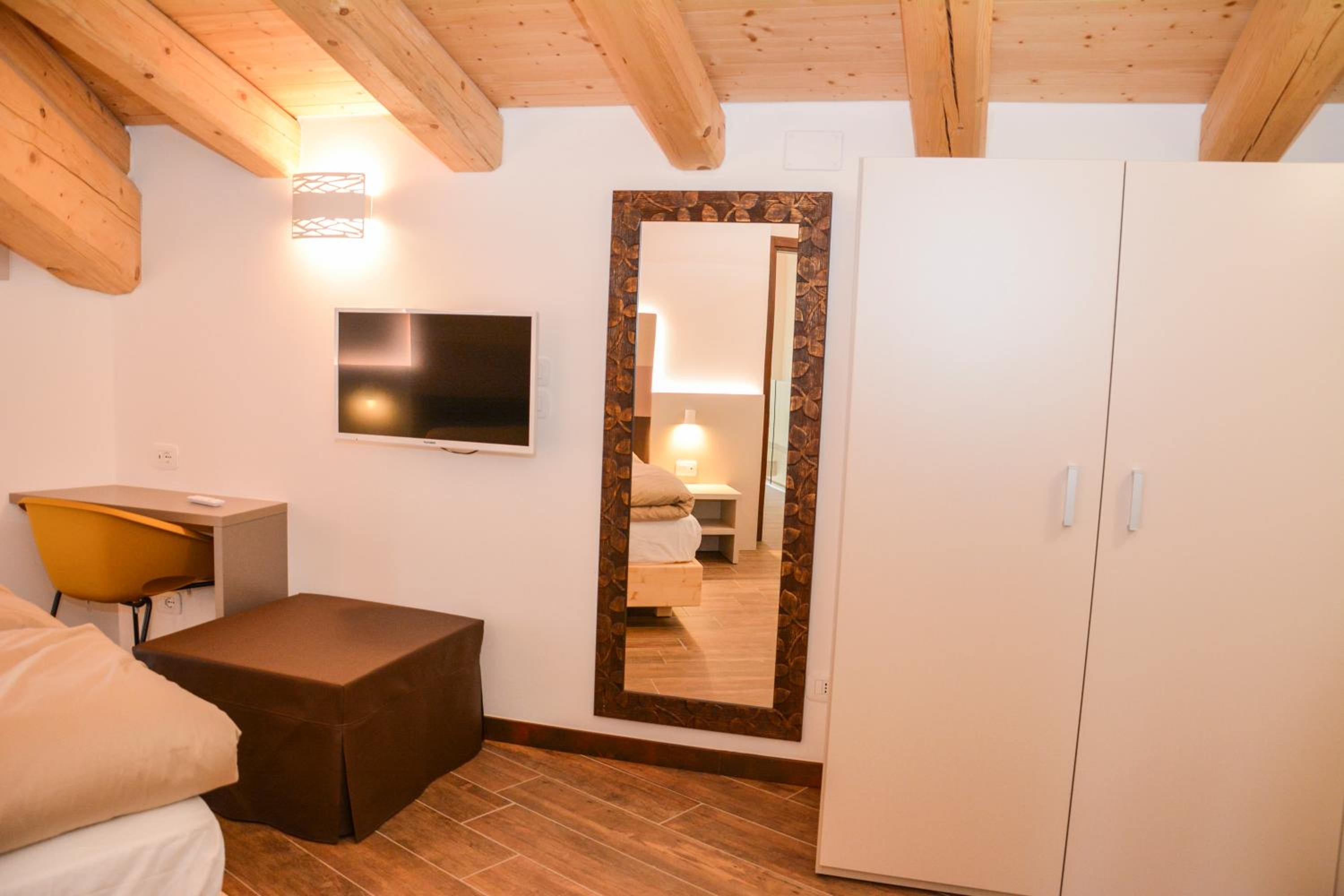 Double Room - Photo 1