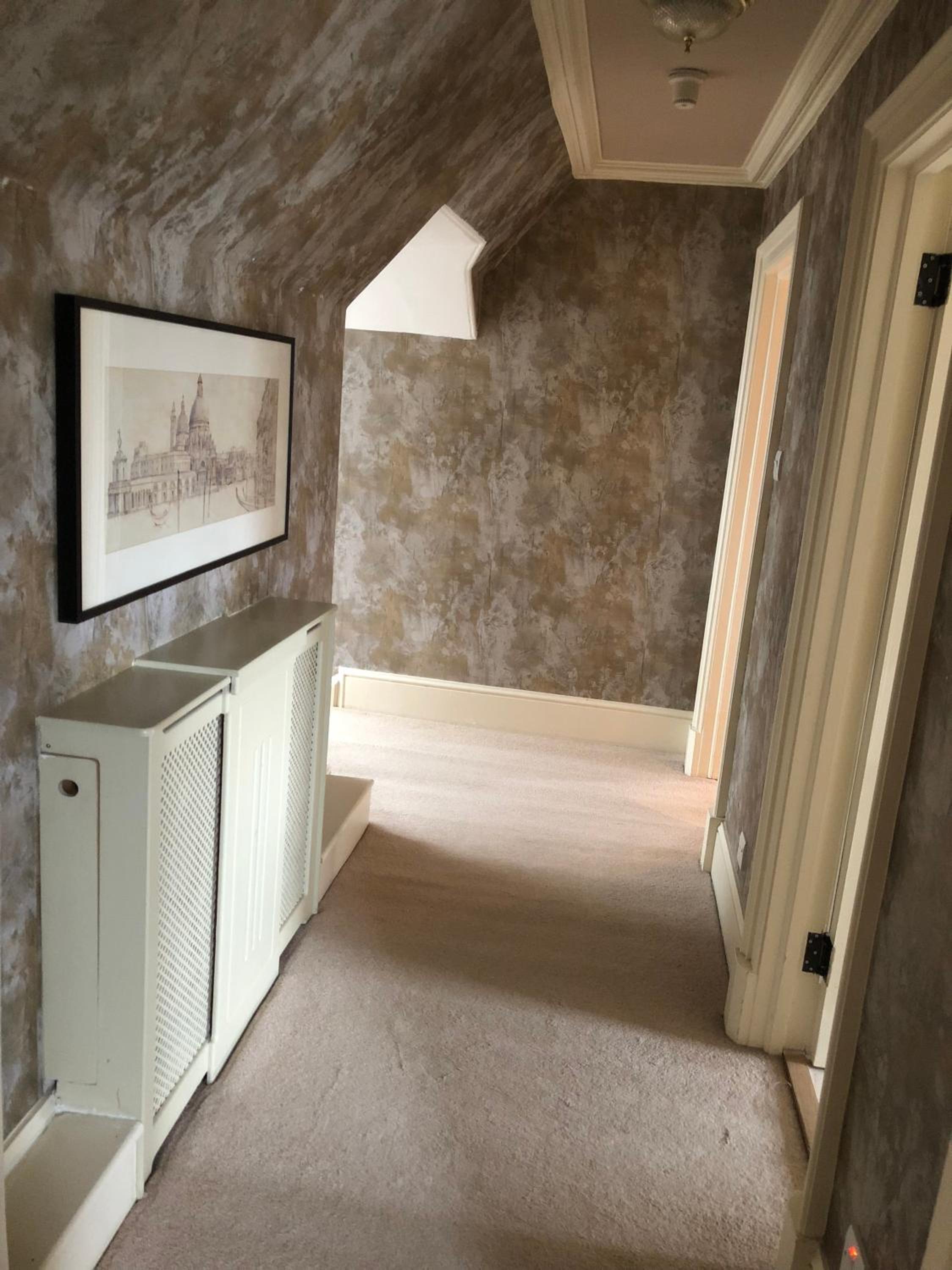 Suite - Photo 2