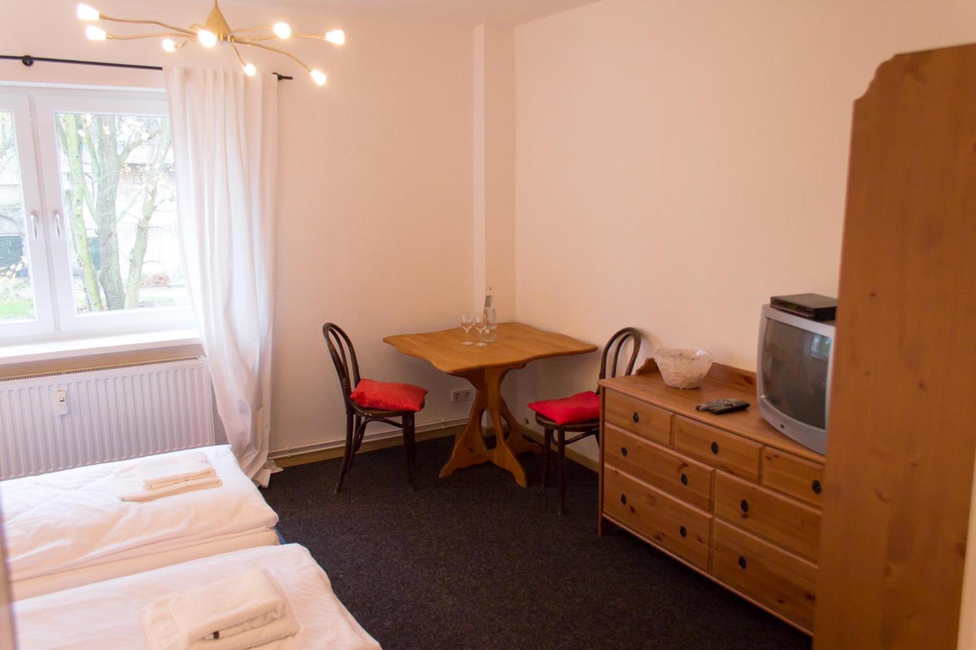 Budget Room - Annex