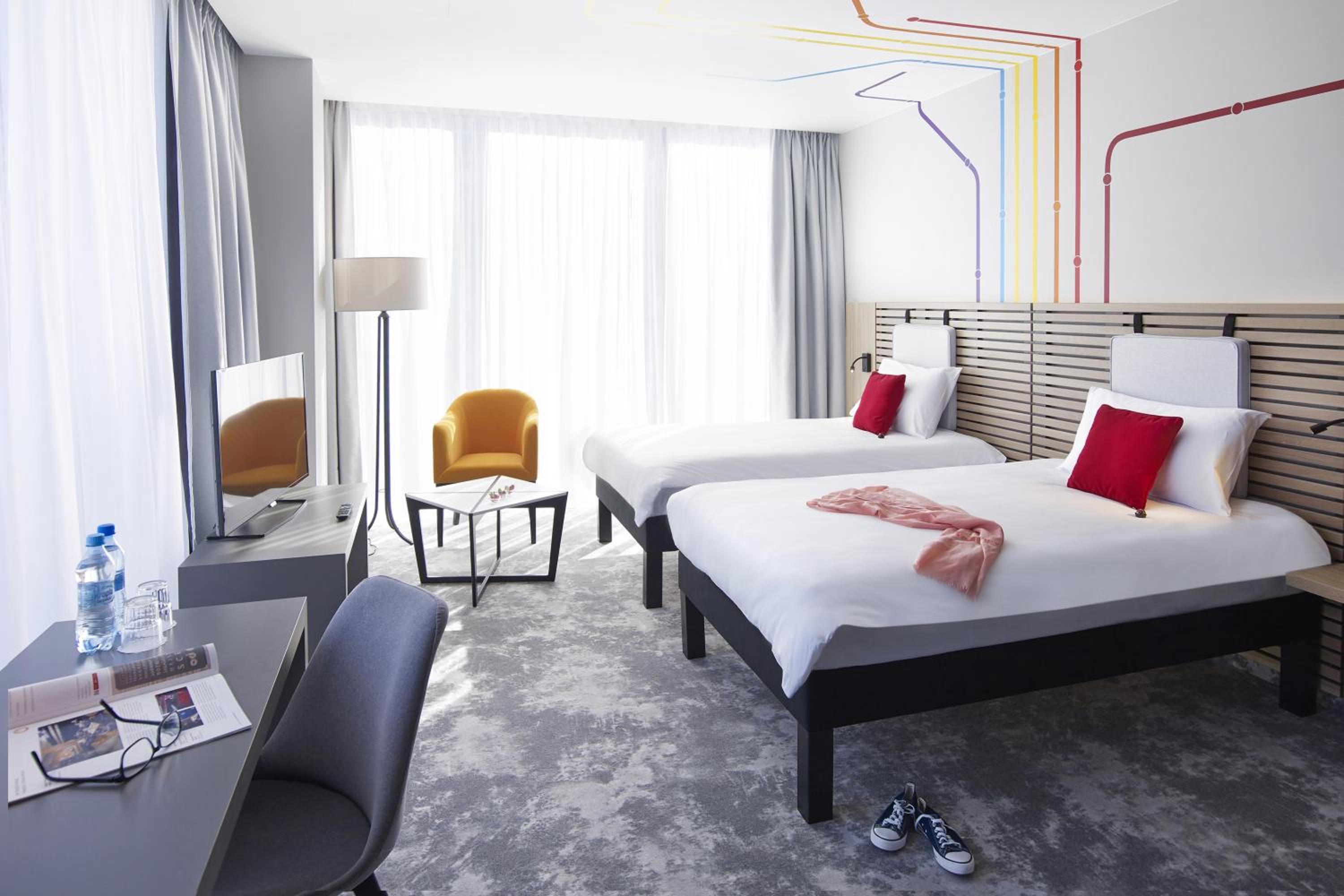 Standard Twin Room photo 3
