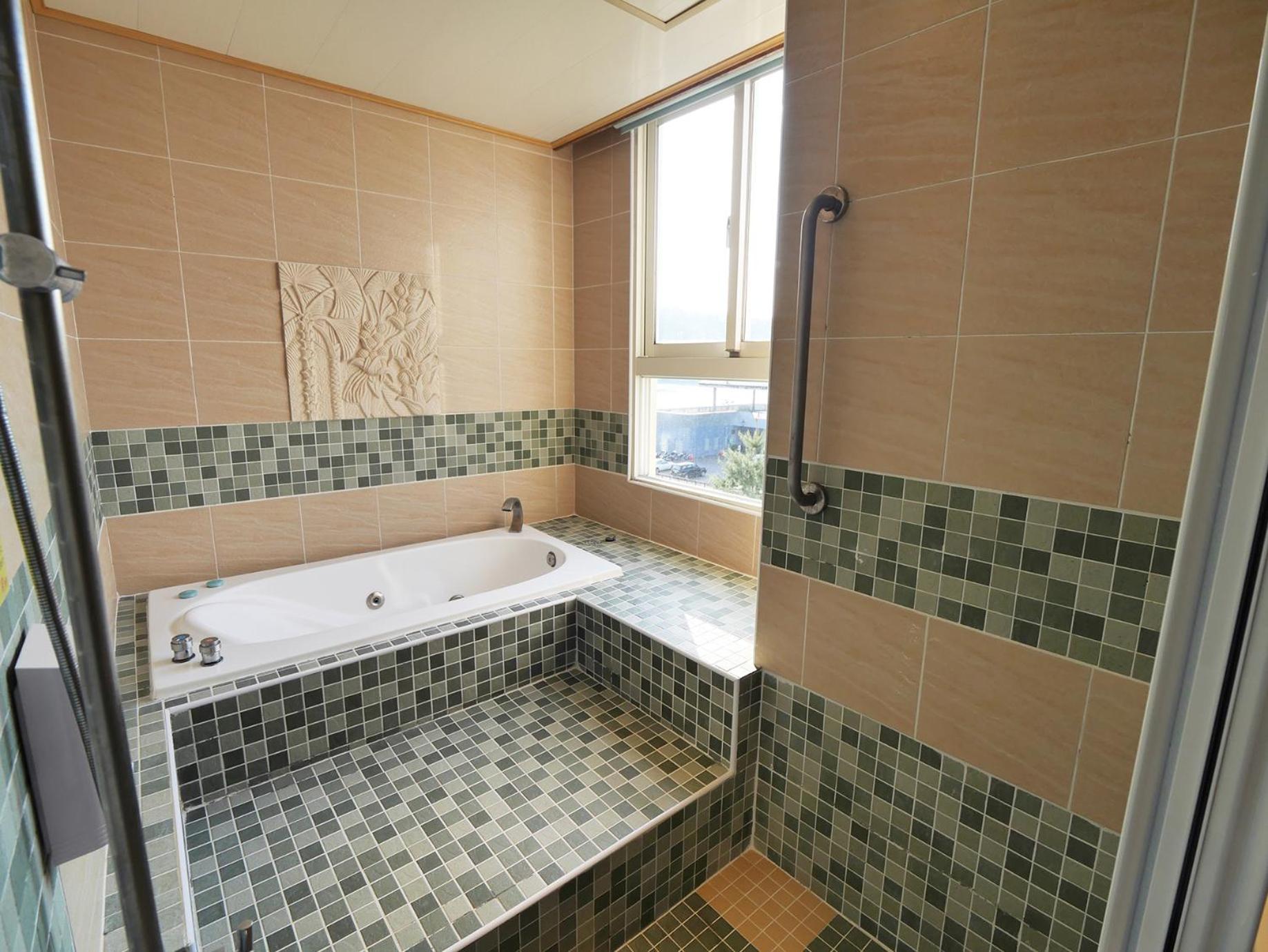 Double Room with Lake View