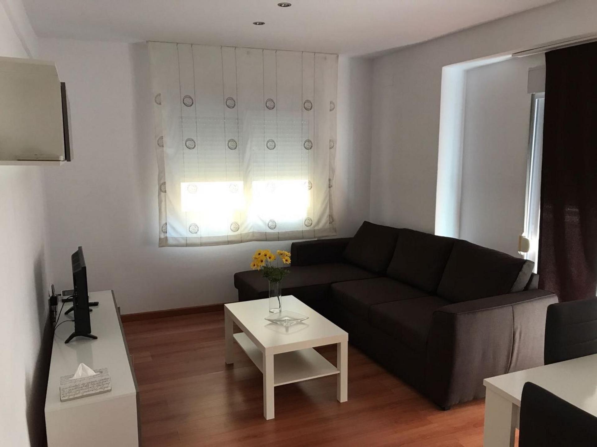 Three-Bedroom Apartment - Photo 14
