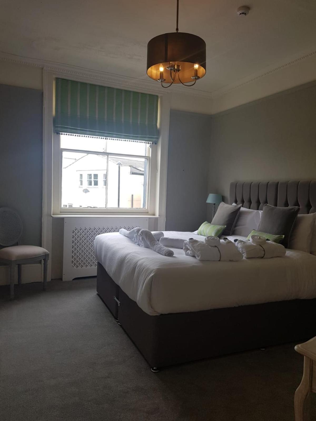 Large Double Room
