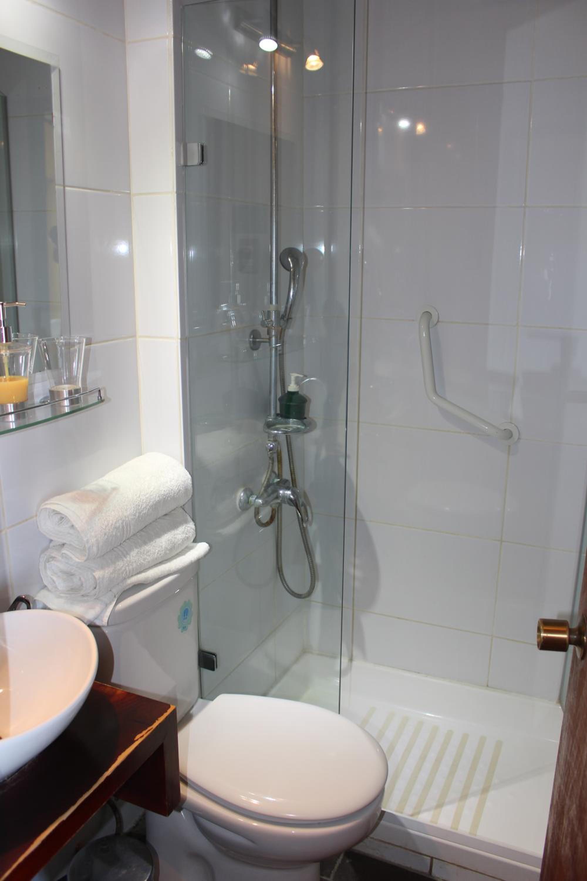 Queen Suite with Sea View photo 3
