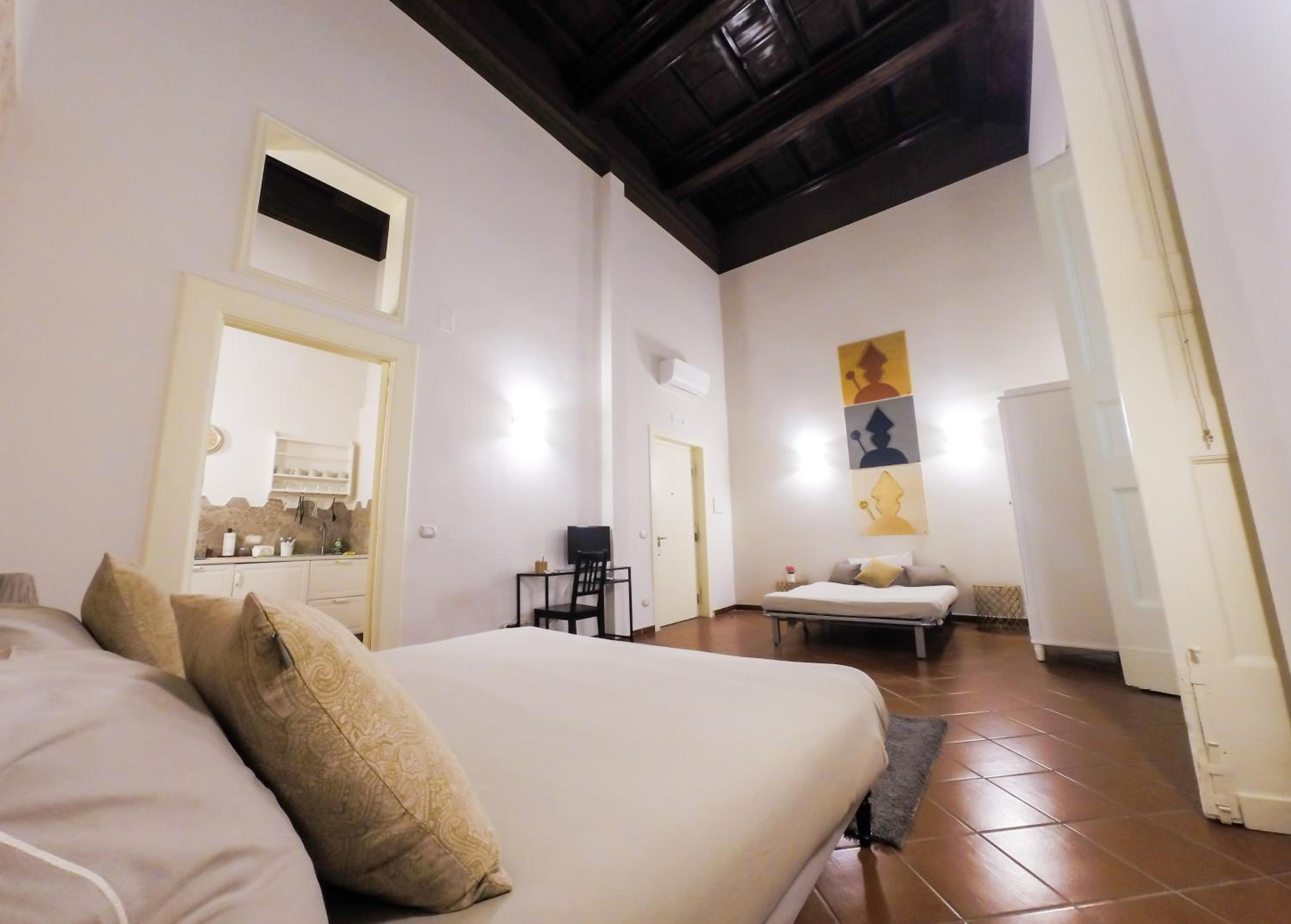 Deluxe Apartment