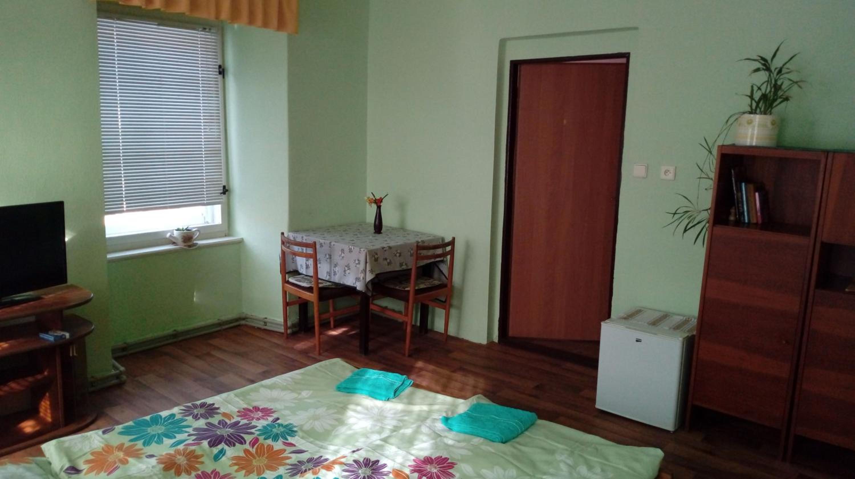 Double Room - Photo 1