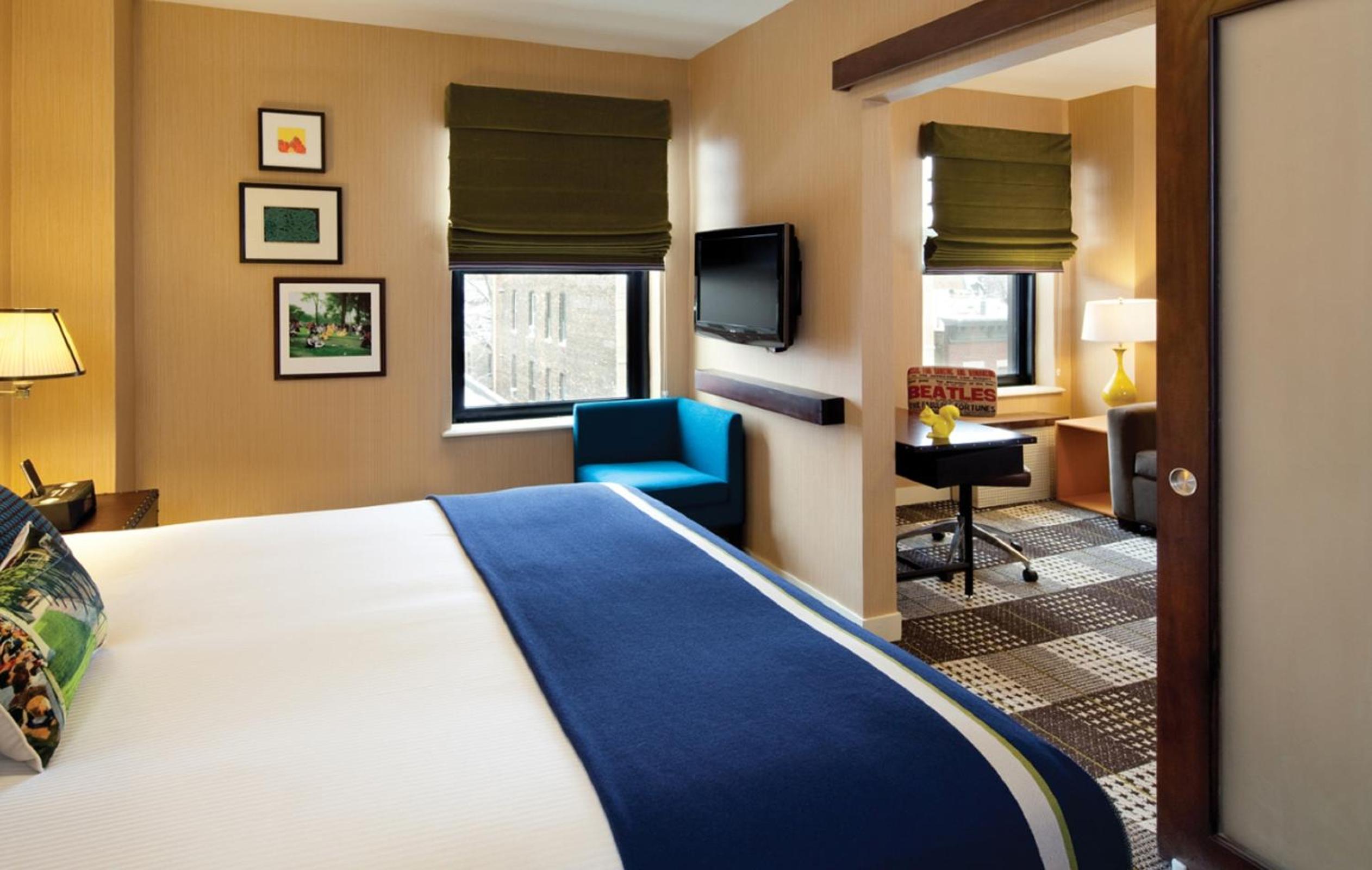 One-Bedroom Suite - Photo 3