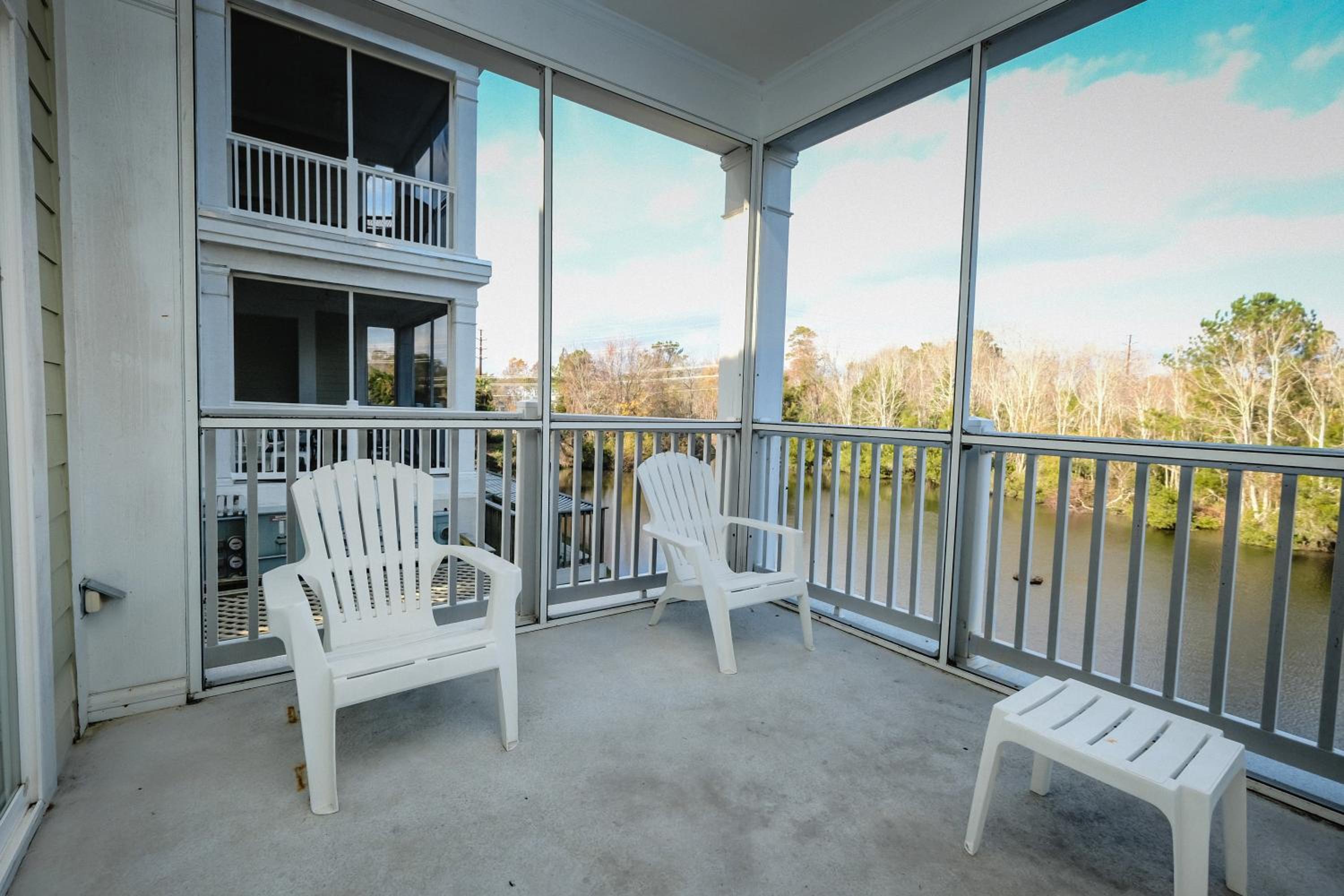 Seaside Resort View Suite - Photo 3