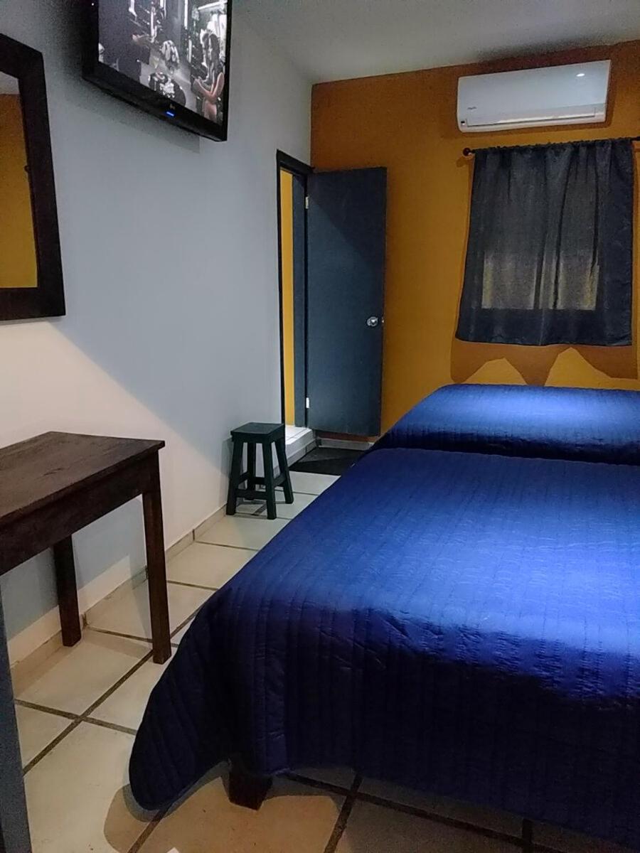 Standard Double Room with Two Double Beds photo 3