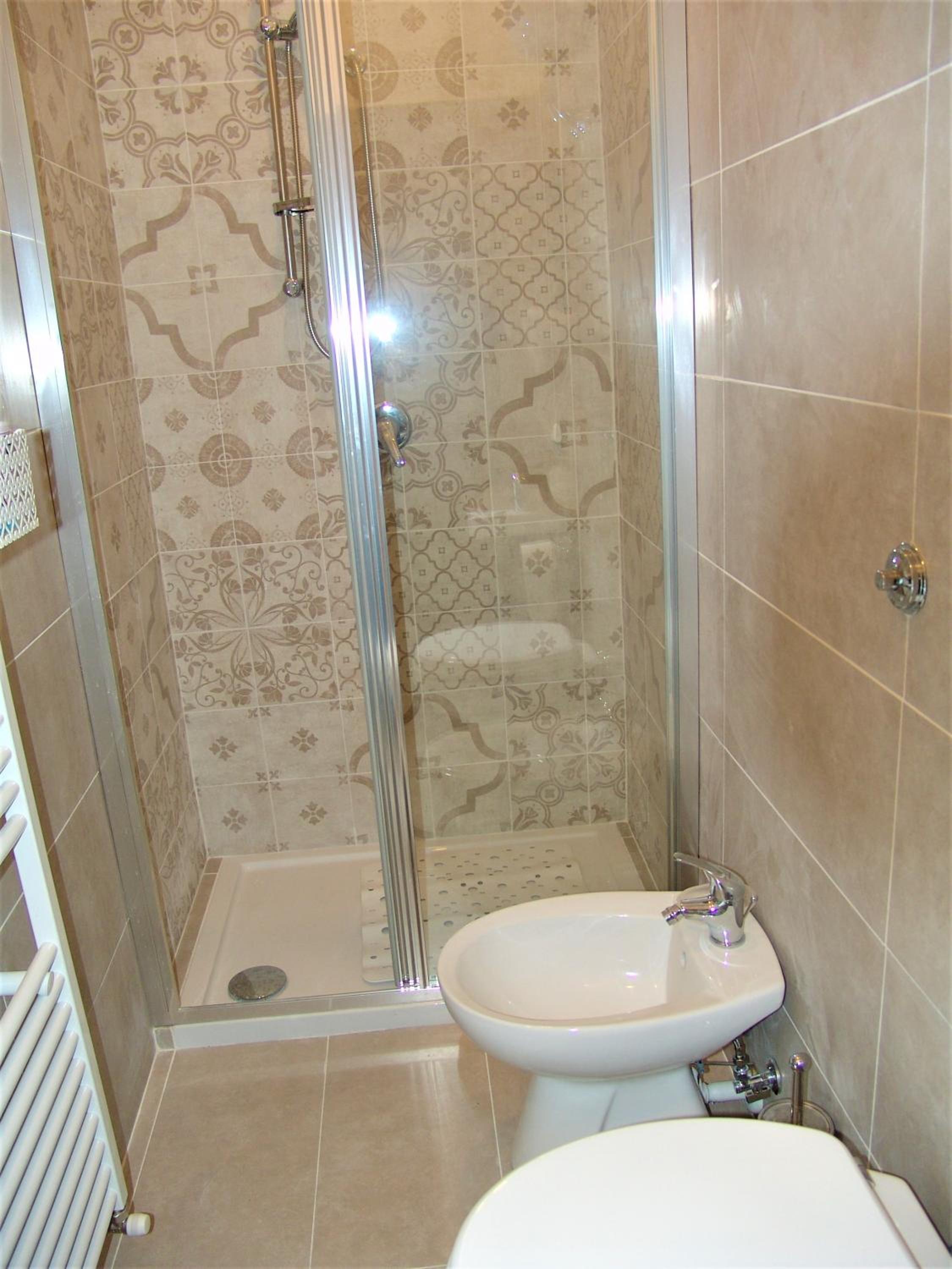 Budget Double or Twin Room - Photo 4