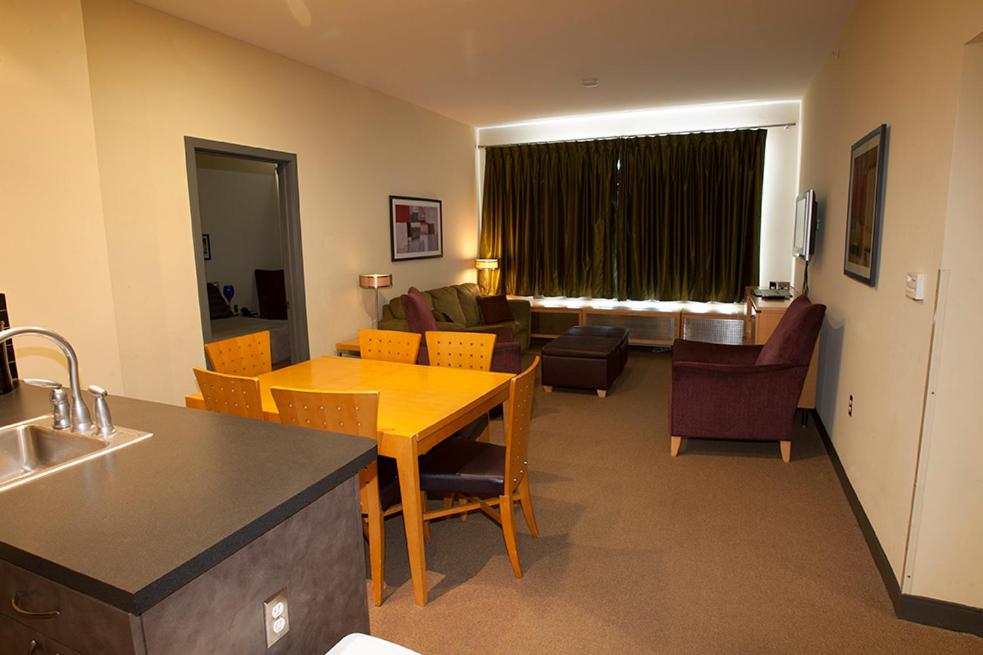 Deluxe Two-Bedroom Condo photo 1