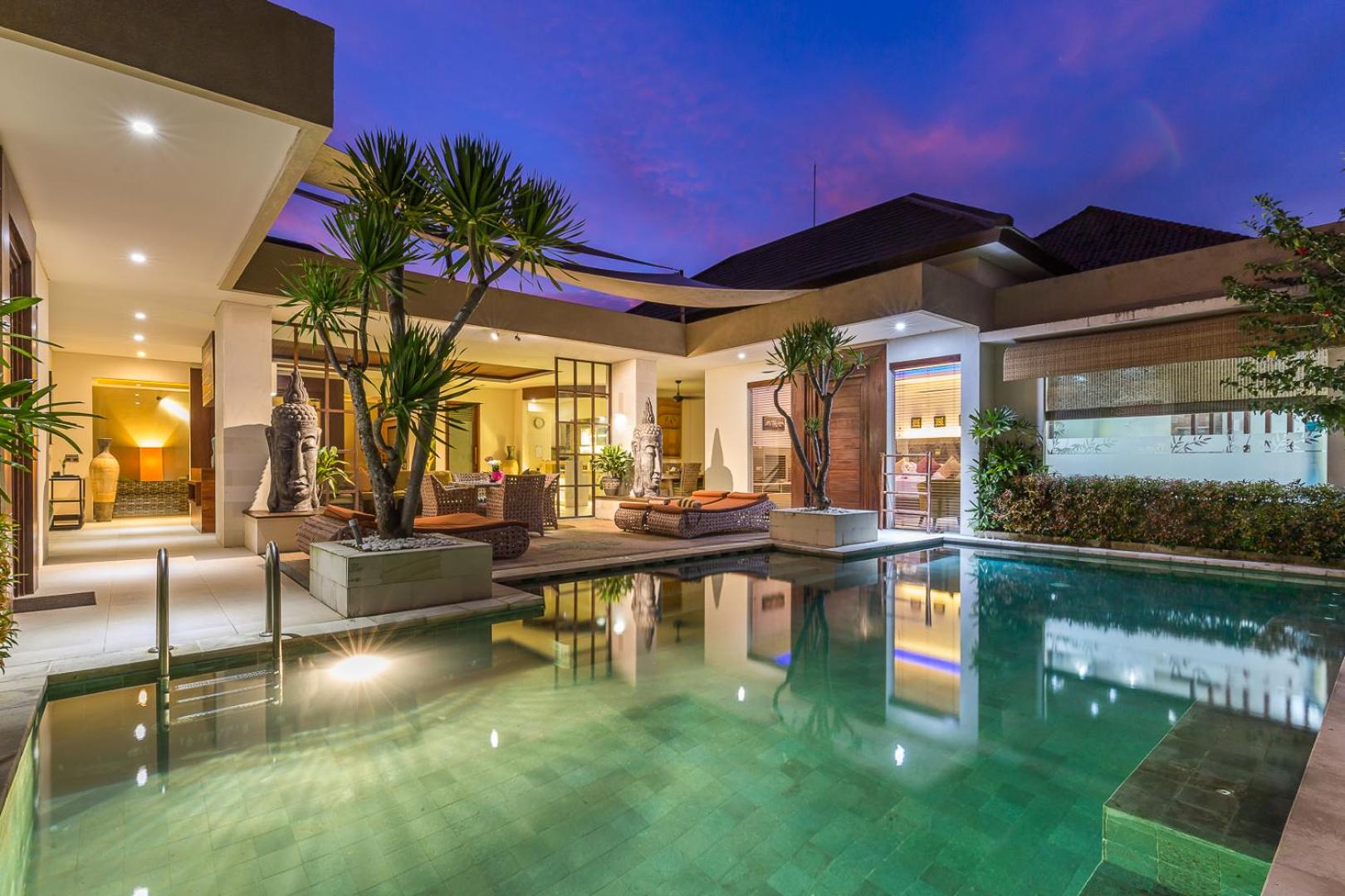 Deluxe Two-Bedroom Villa with Private Pool - Photo 22