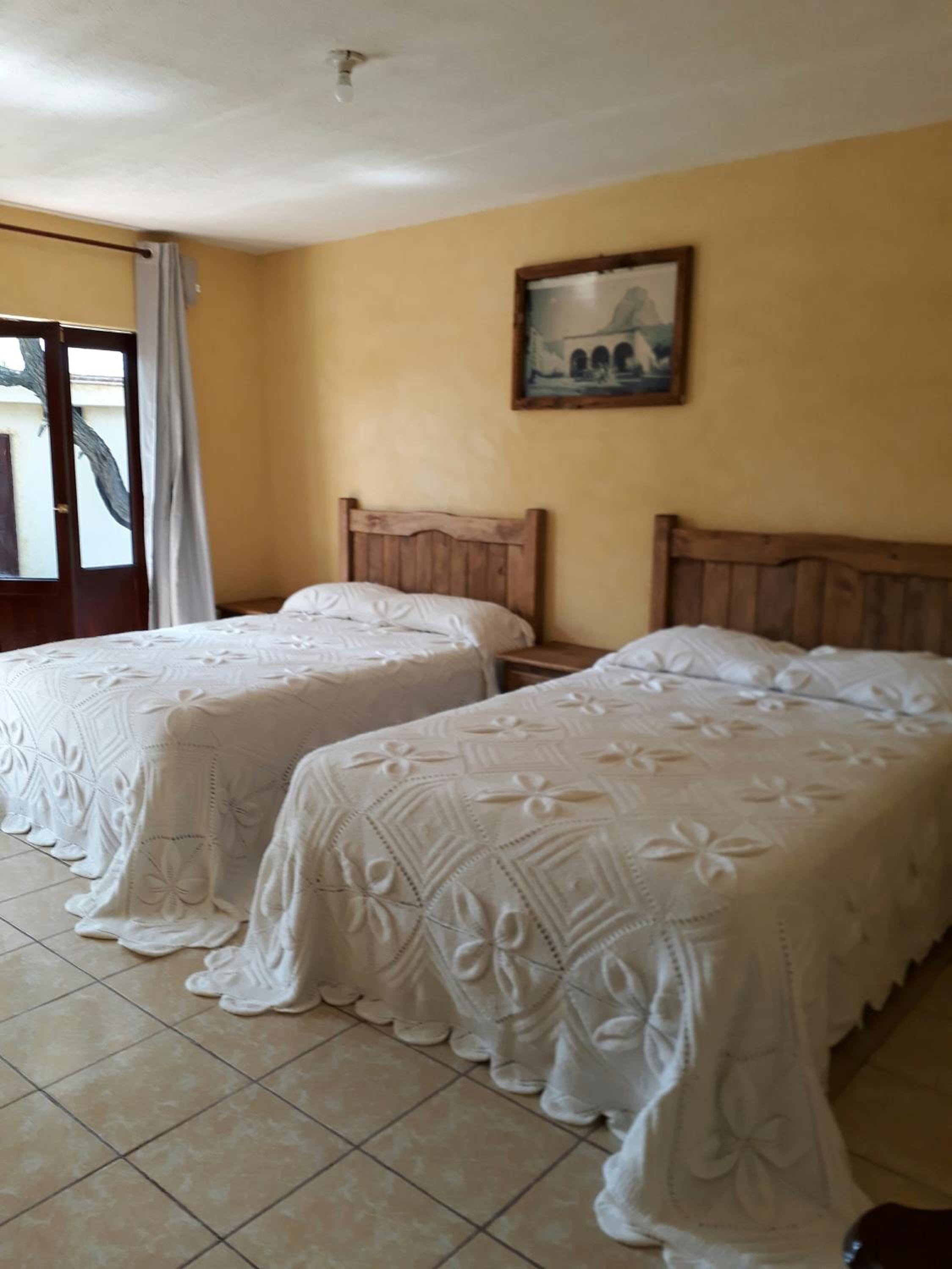 Economy Double Room - Photo 5