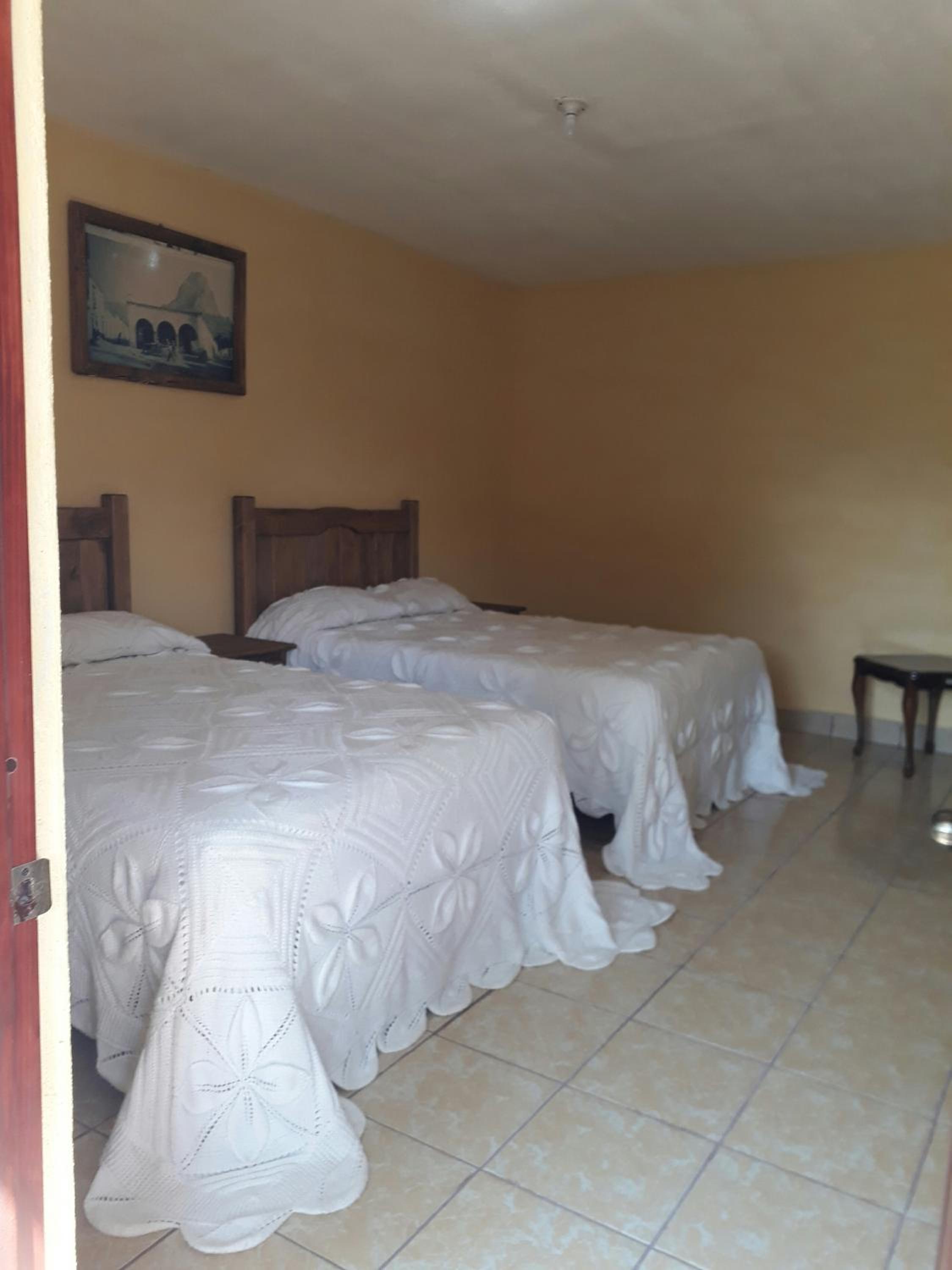 Economy Double Room - Photo 2