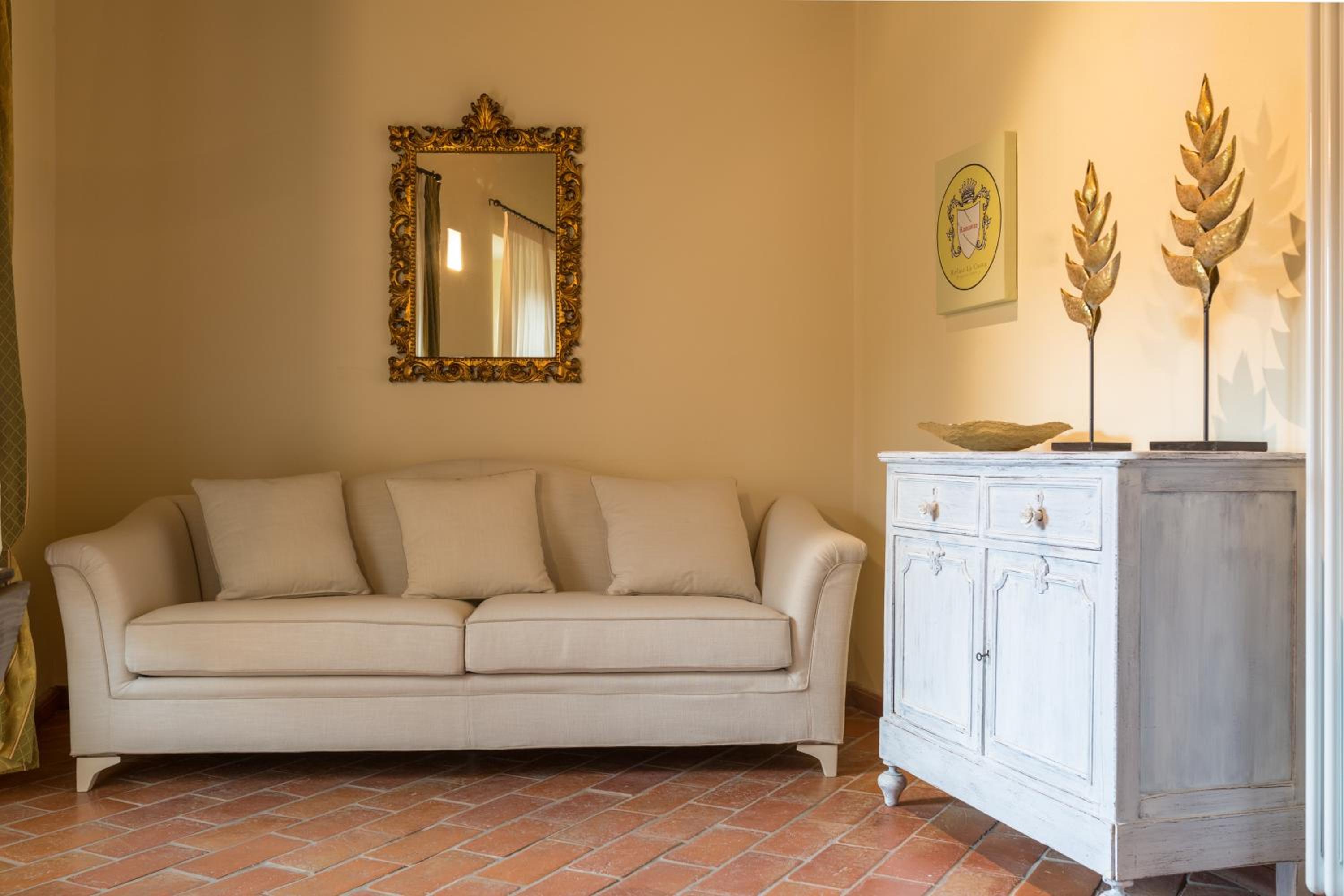 Prestige Suite photo 1