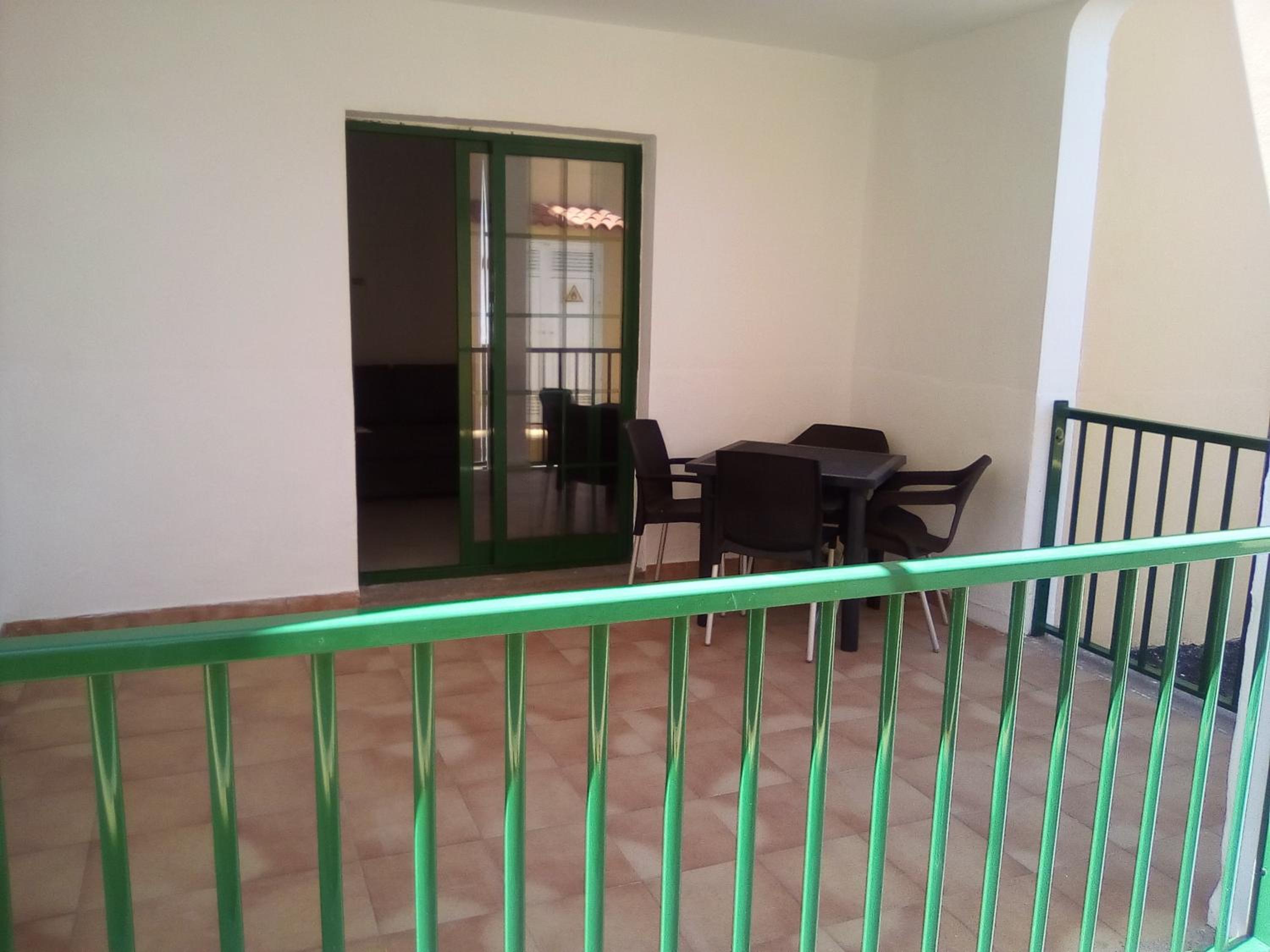Apartment photo 2