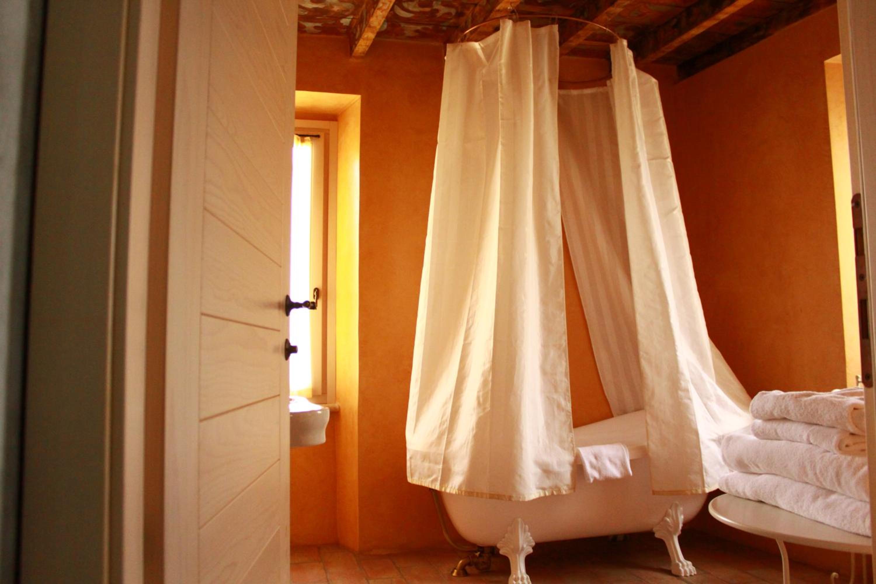 Superior Double Room - Photo 1