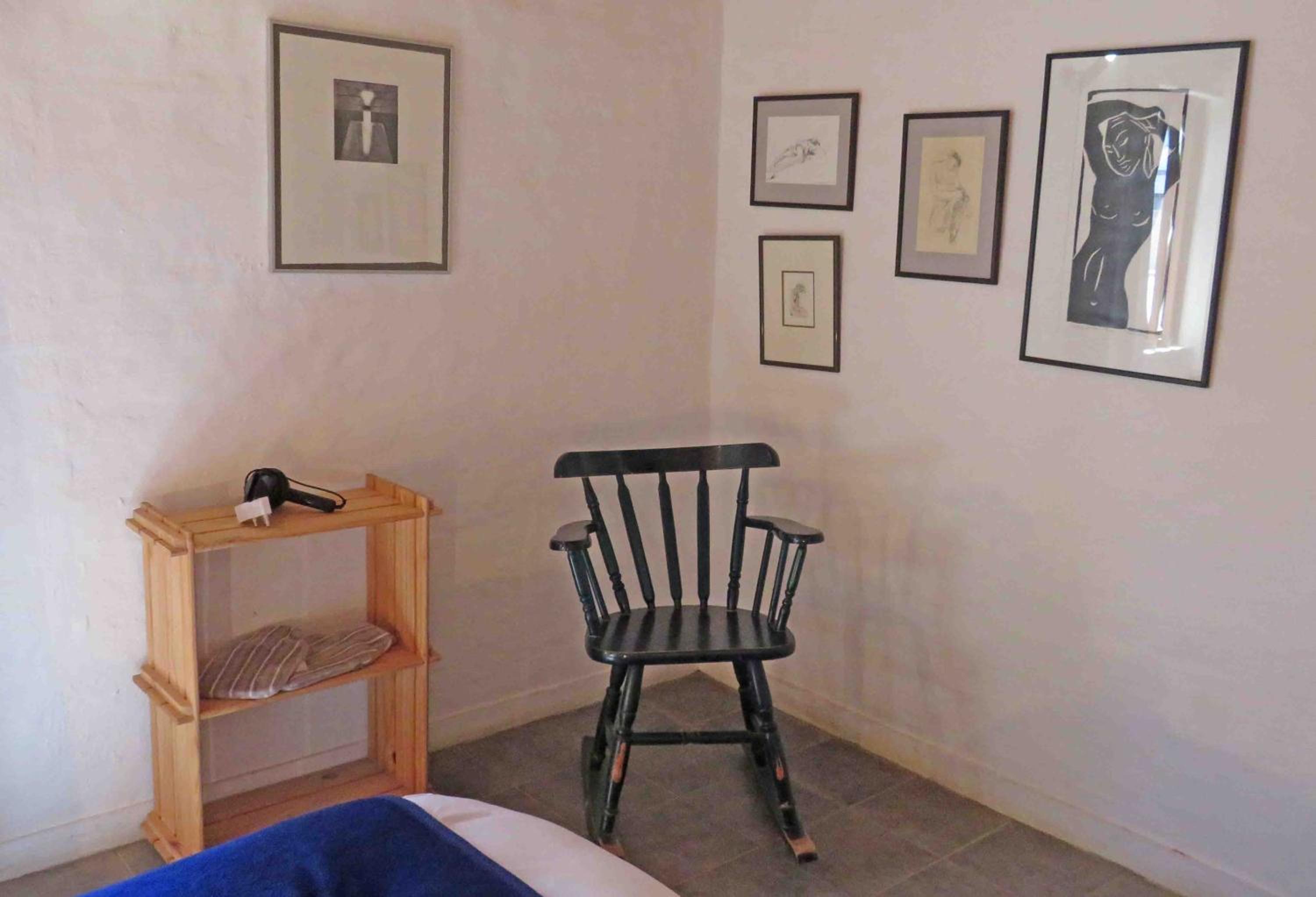 Single Room photo 3