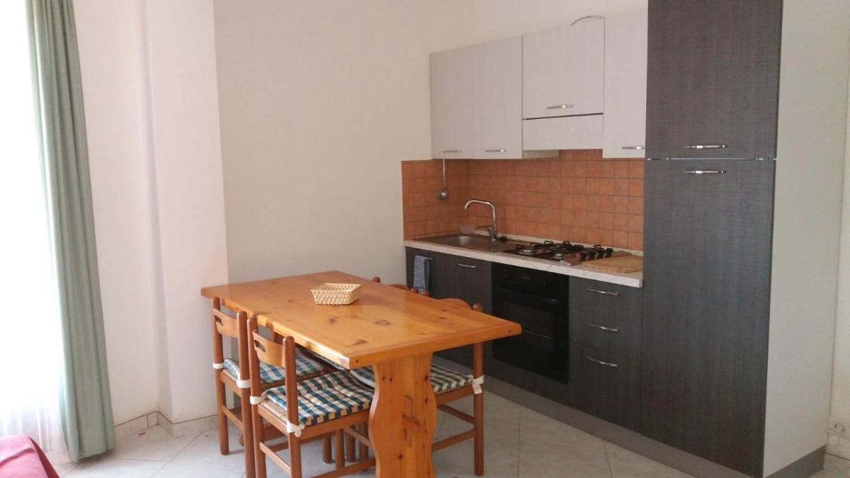 Apartment - Ground Floor photo 3