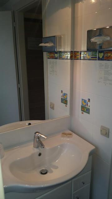 Family Suite (2 Adults + 2 Children) photo 3