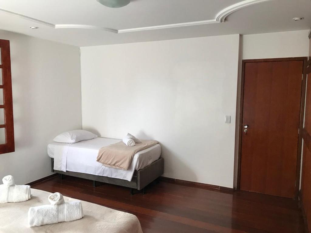 Suite - Photo 12