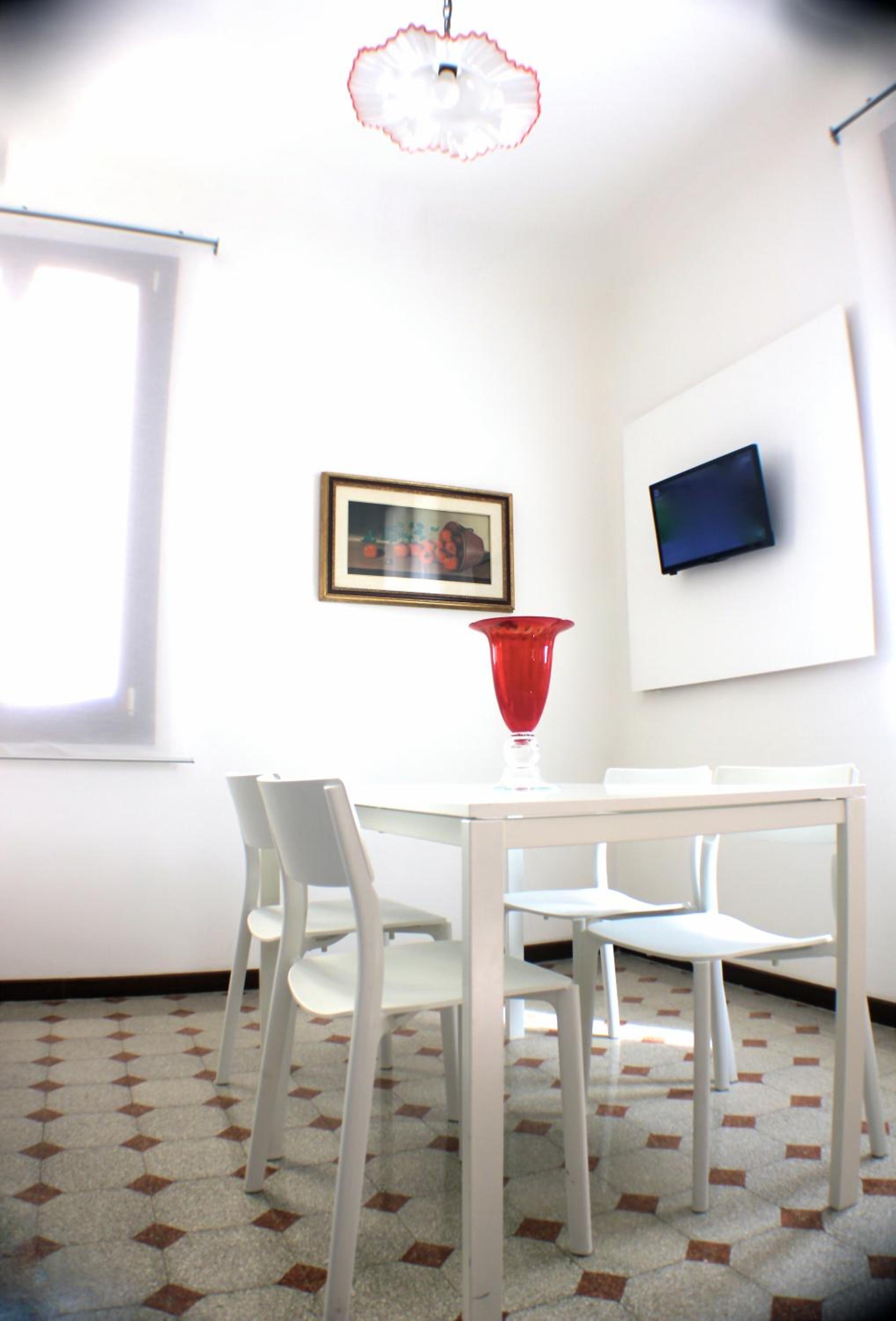 Apartment photo 3