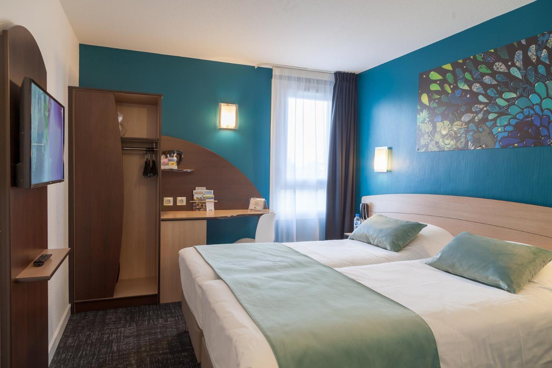 Twin Room - Photo 5
