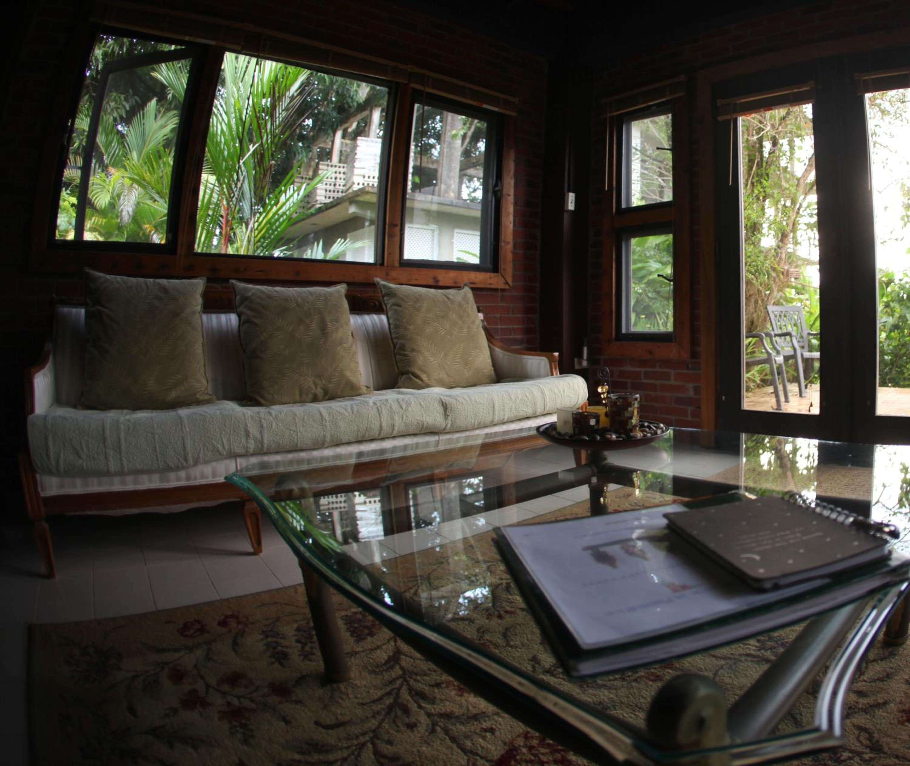 Deluxe Double Room with Side Sea View photo 3