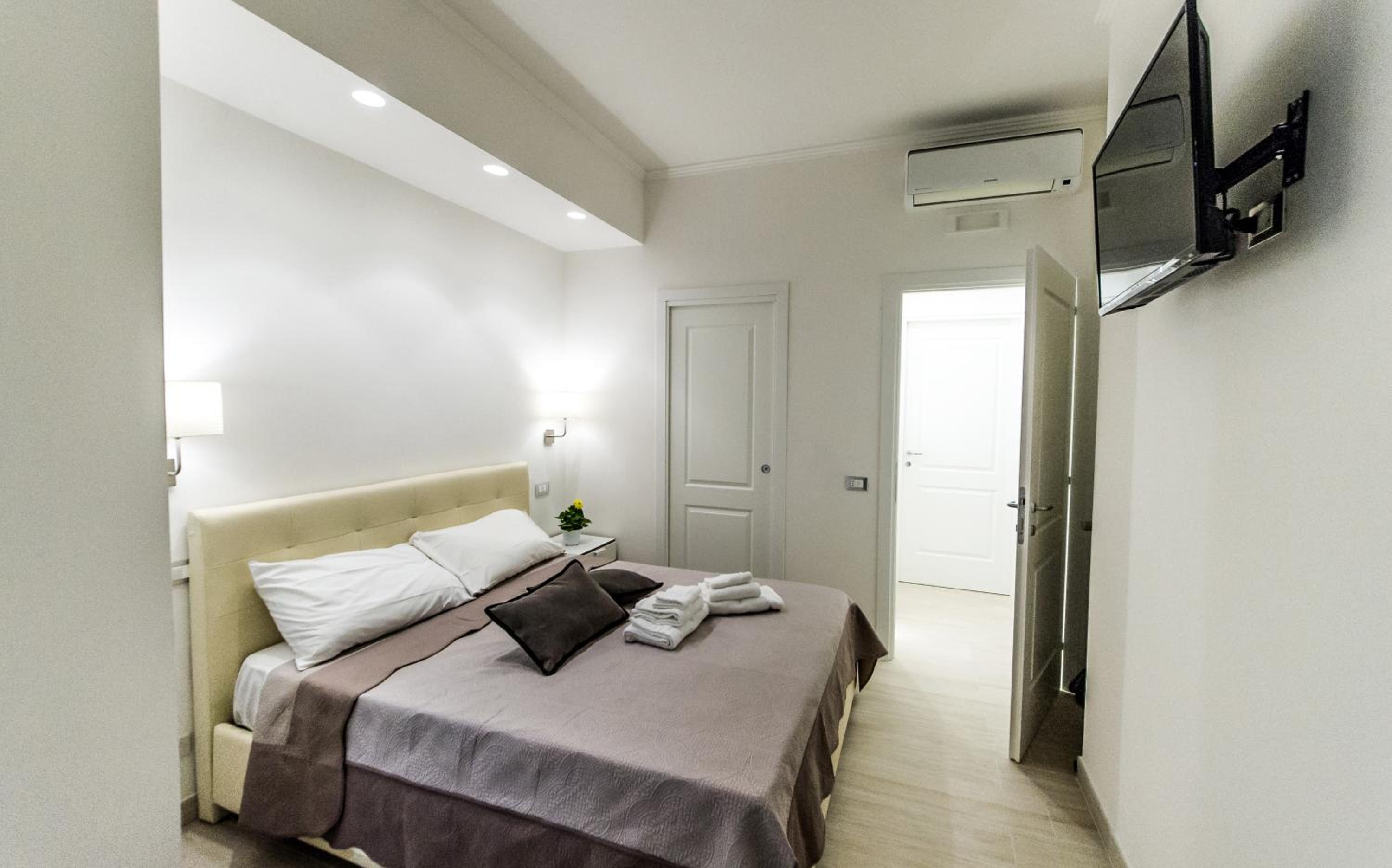 Deluxe Triple Room photo 2