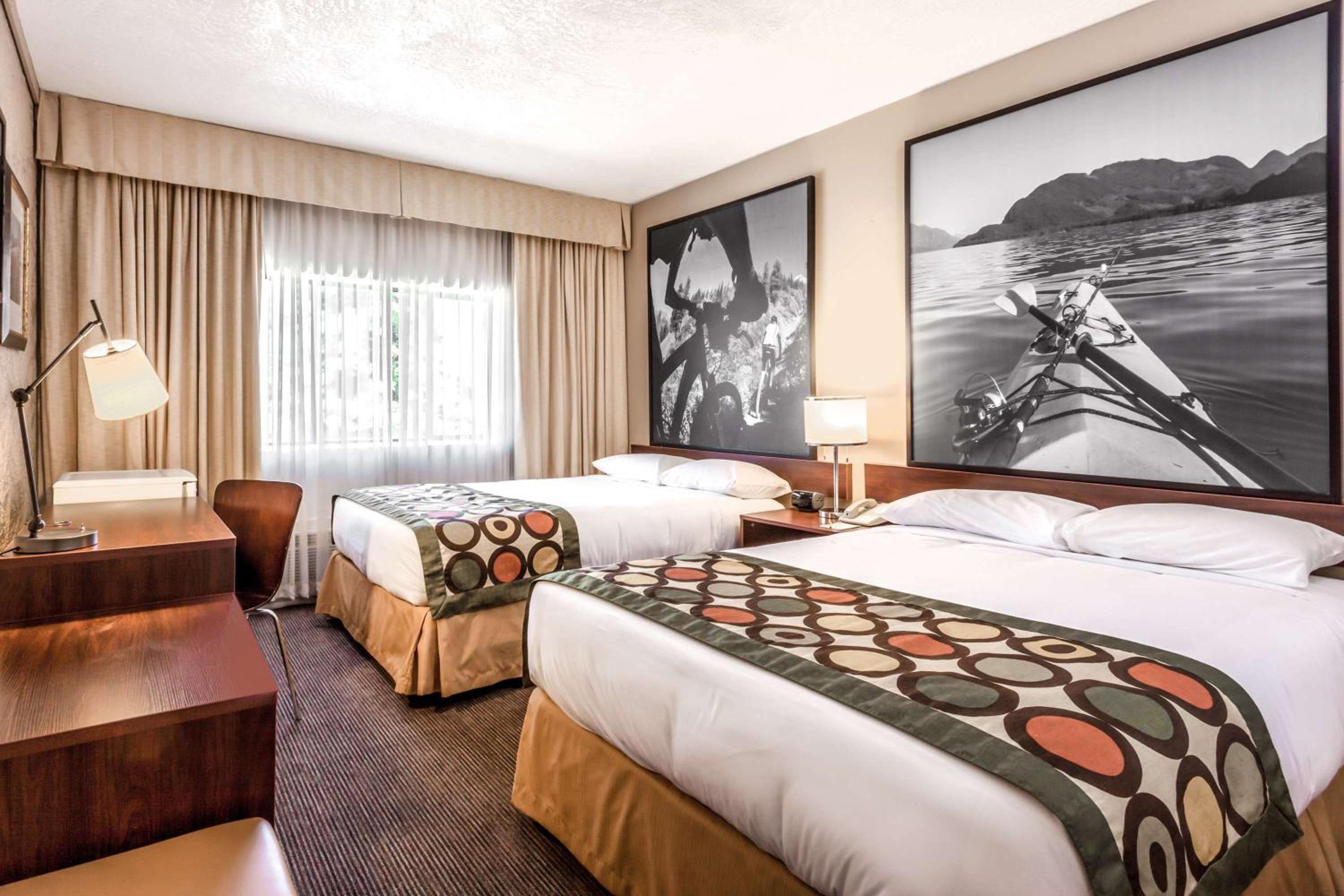 Double Room with Two Double Beds - Non-Smoking - Photo 1