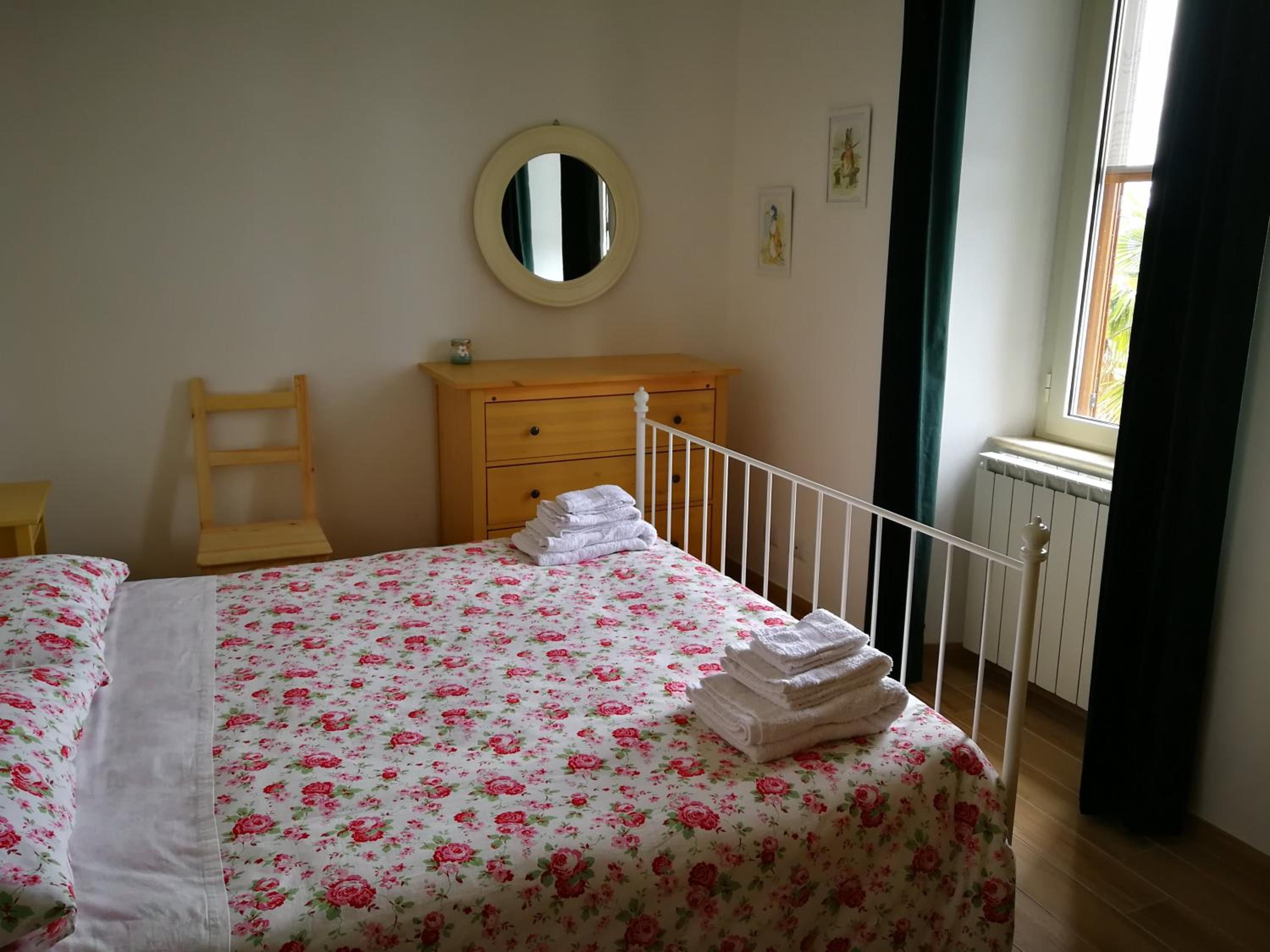 Two-Bedroom House - Garden View