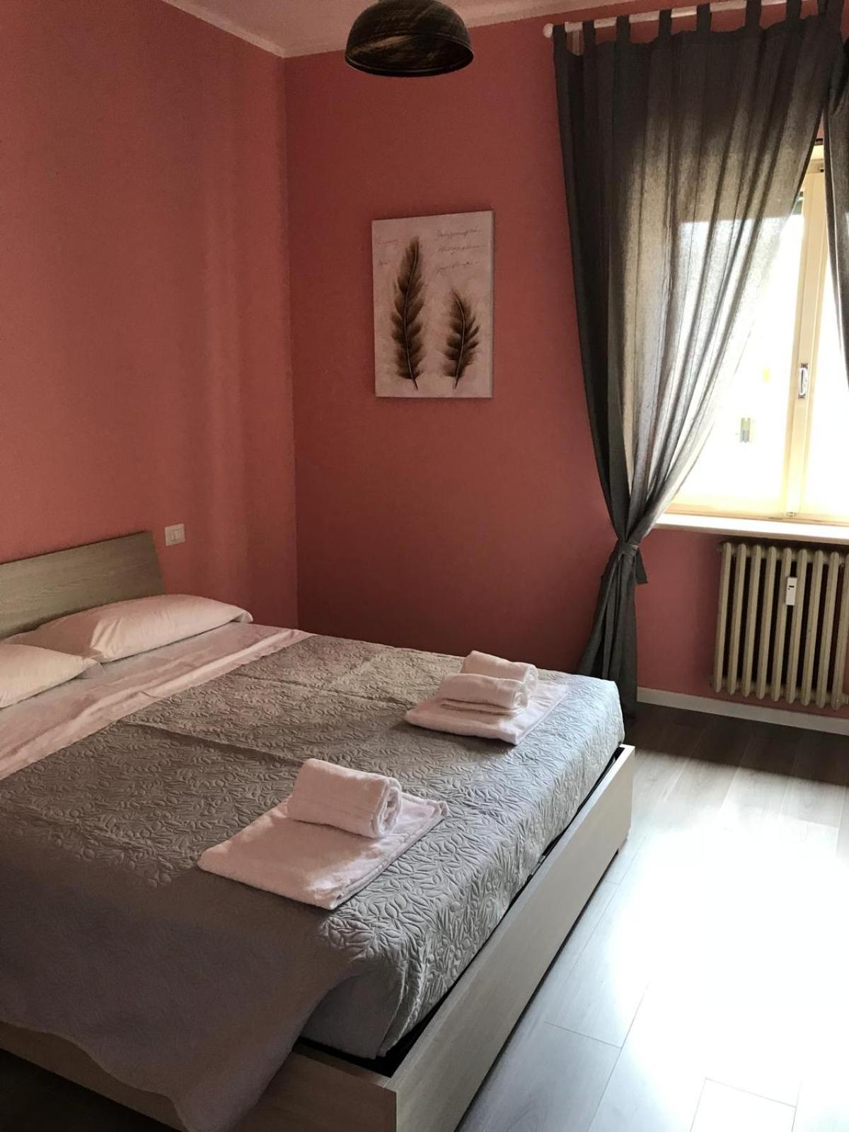 Double Room with Private Bathroom - Photo 1