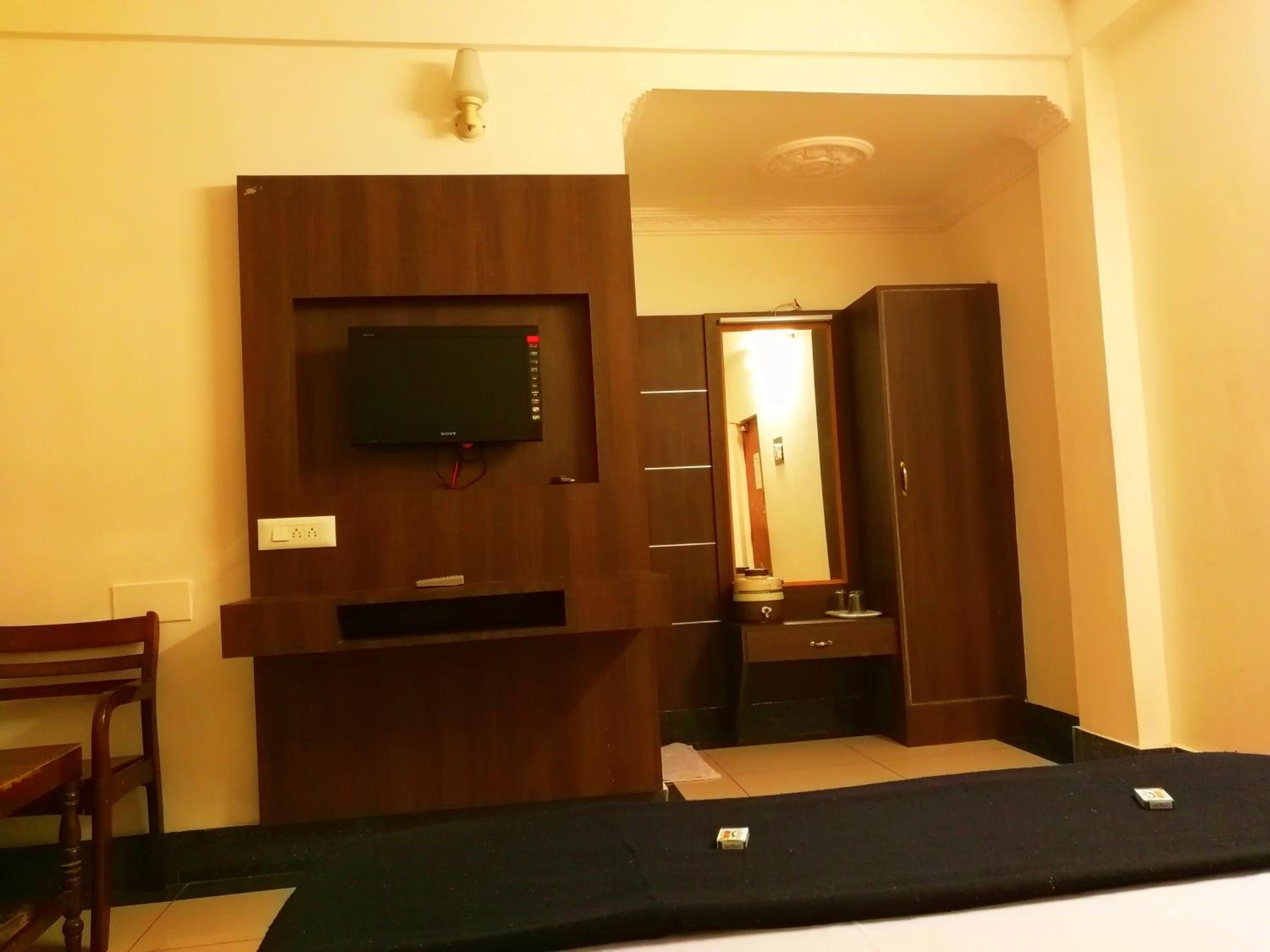 Standard Double Room - Photo 2