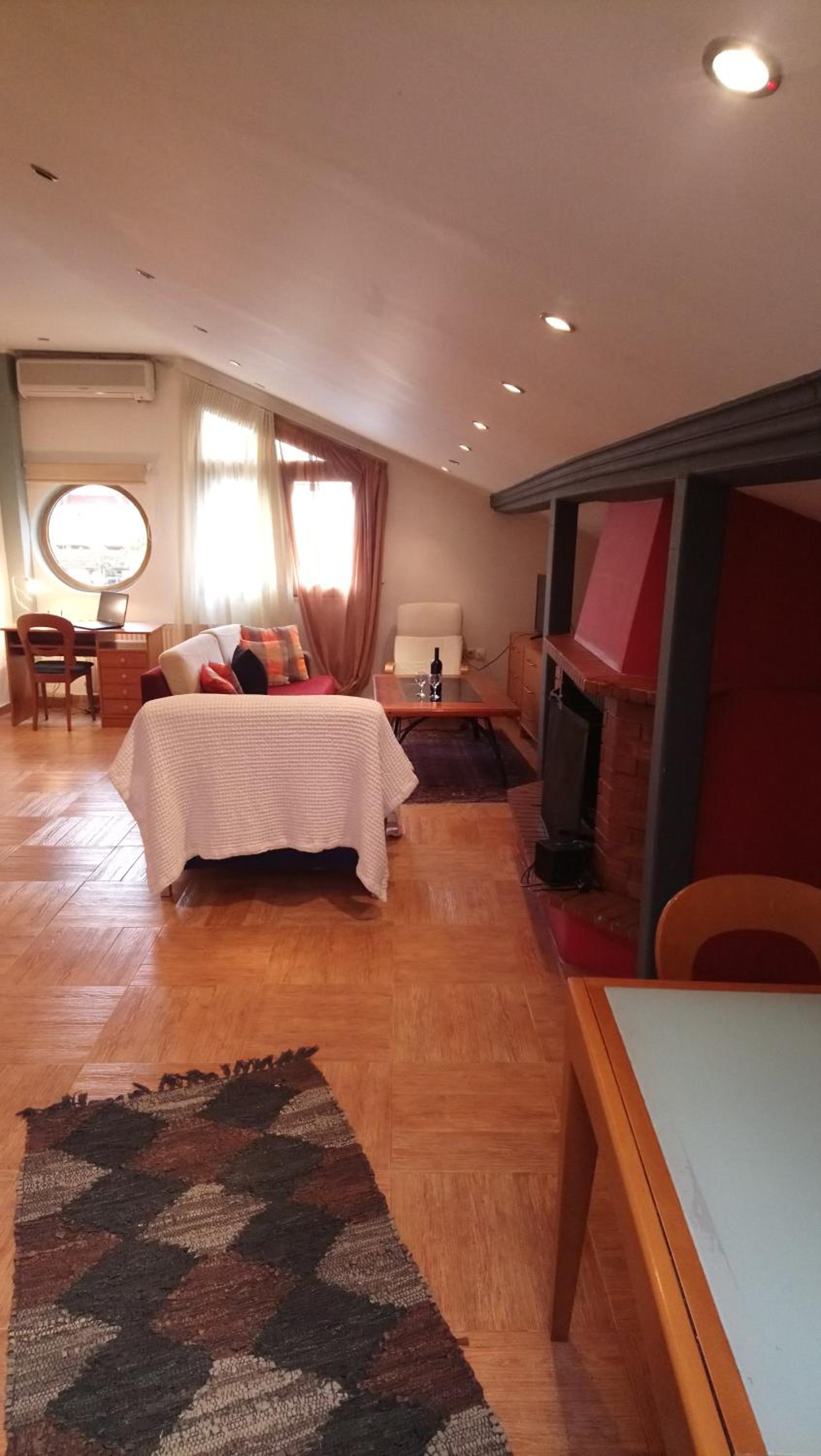 Apartment (4 Adults) - Photo 10