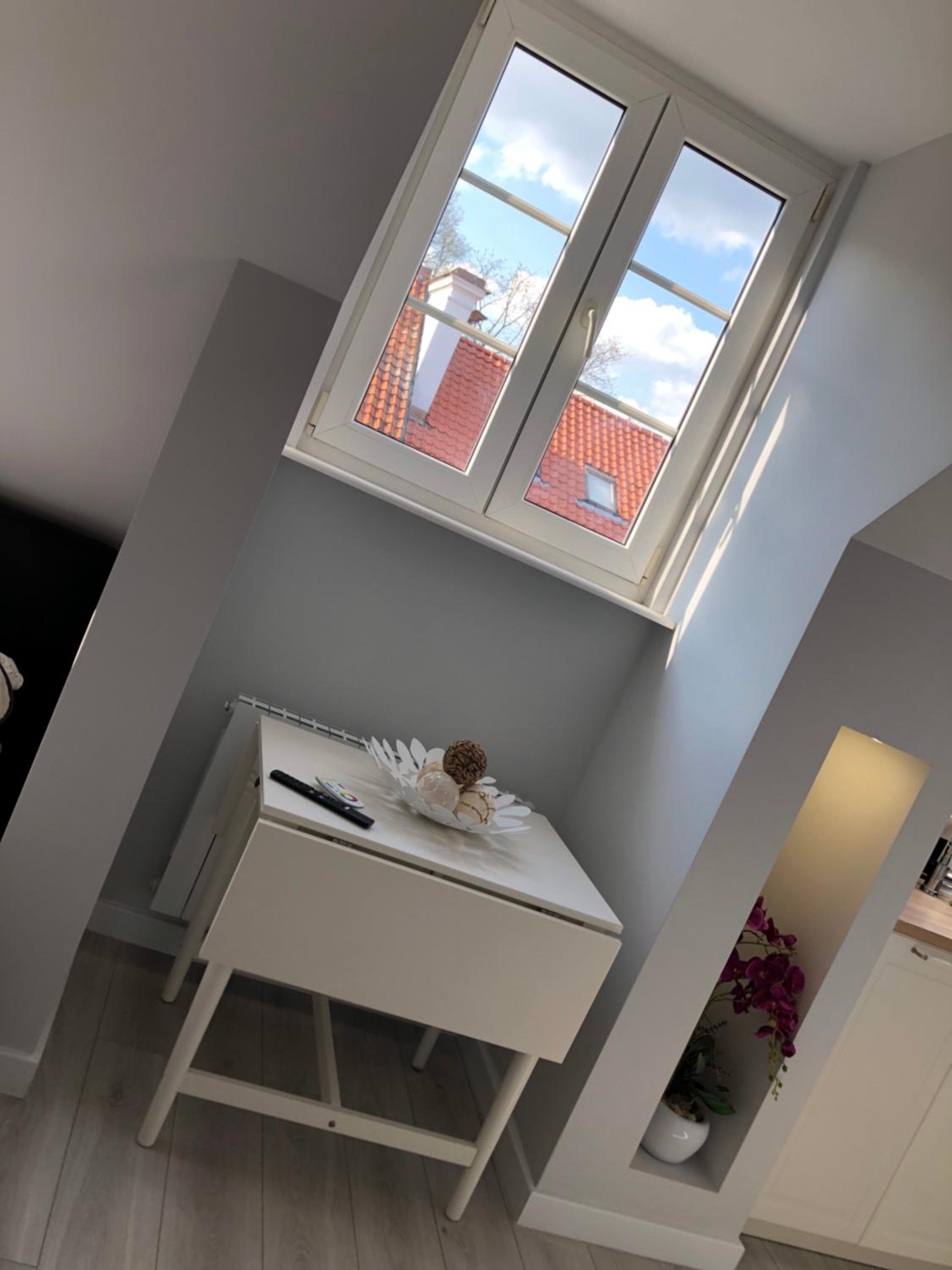 One-Bedroom Apartment - Photo 6