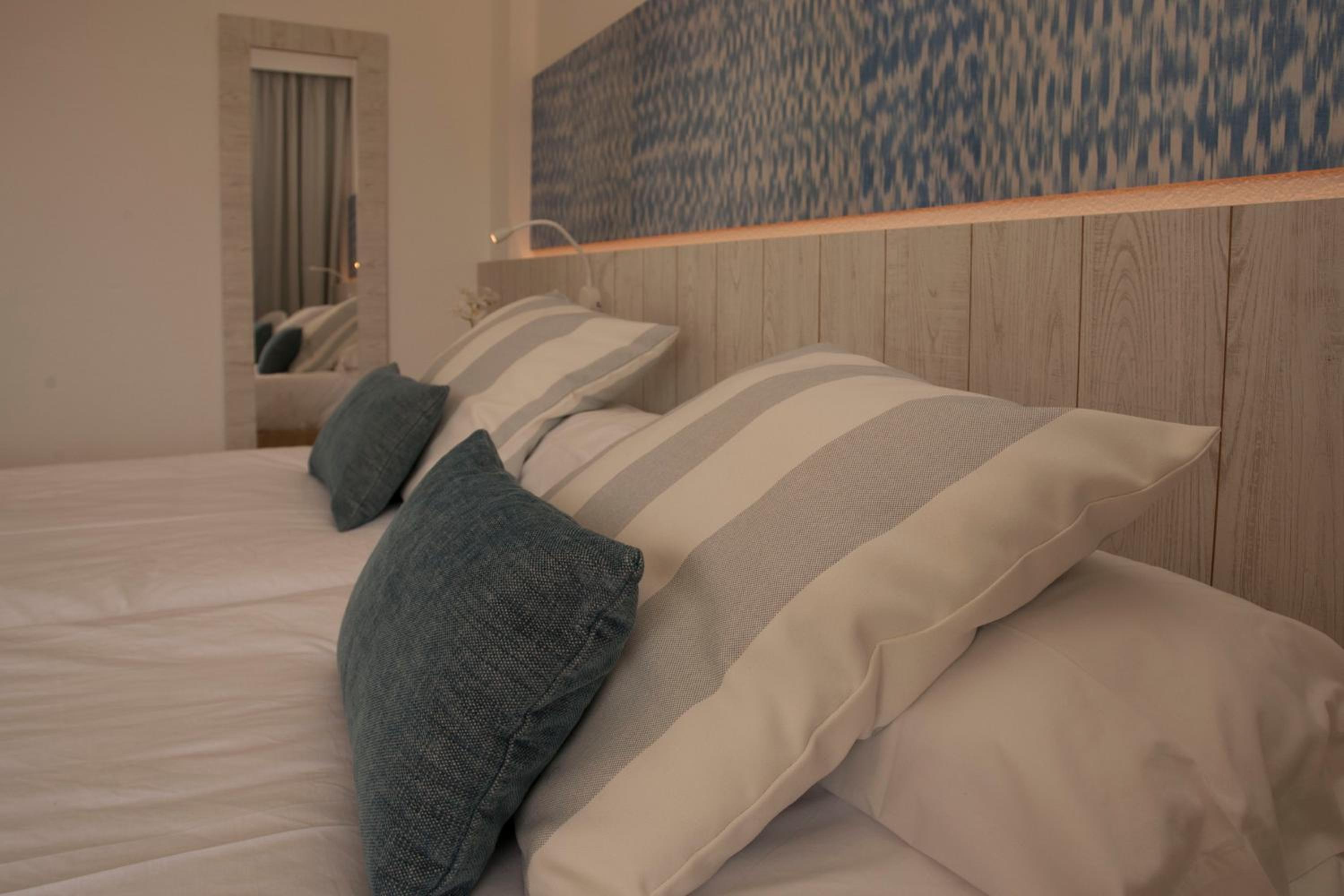Superior Twin Room with Sea View