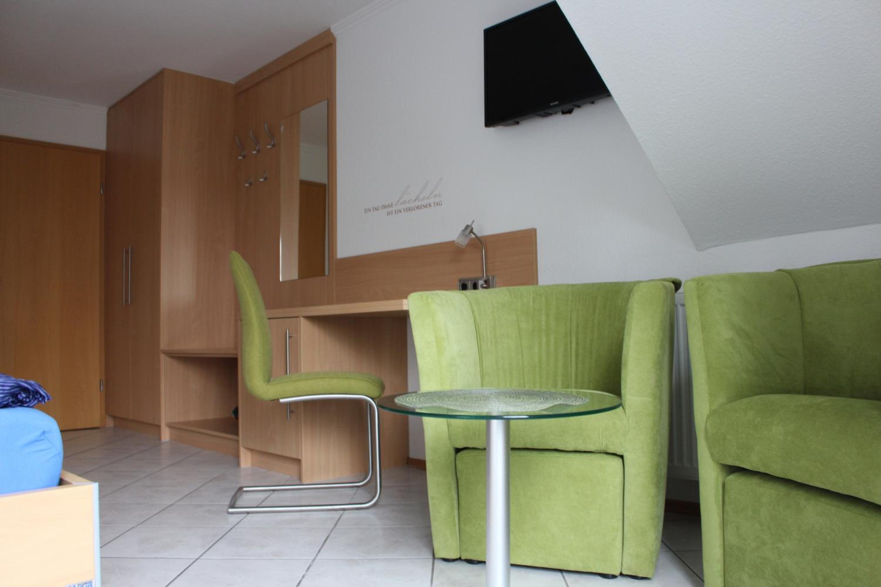 Deluxe Double Room with Balcony photo 2