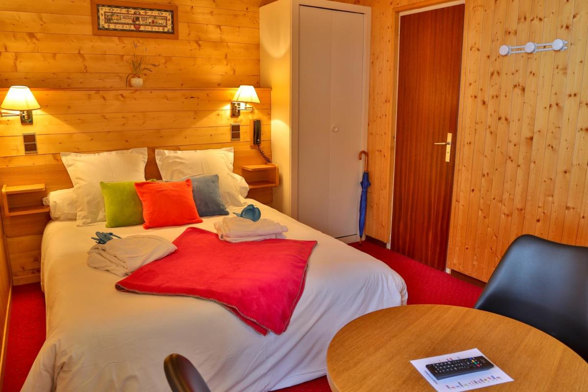 Deluxe Double or Twin Room with Balcony photo 2