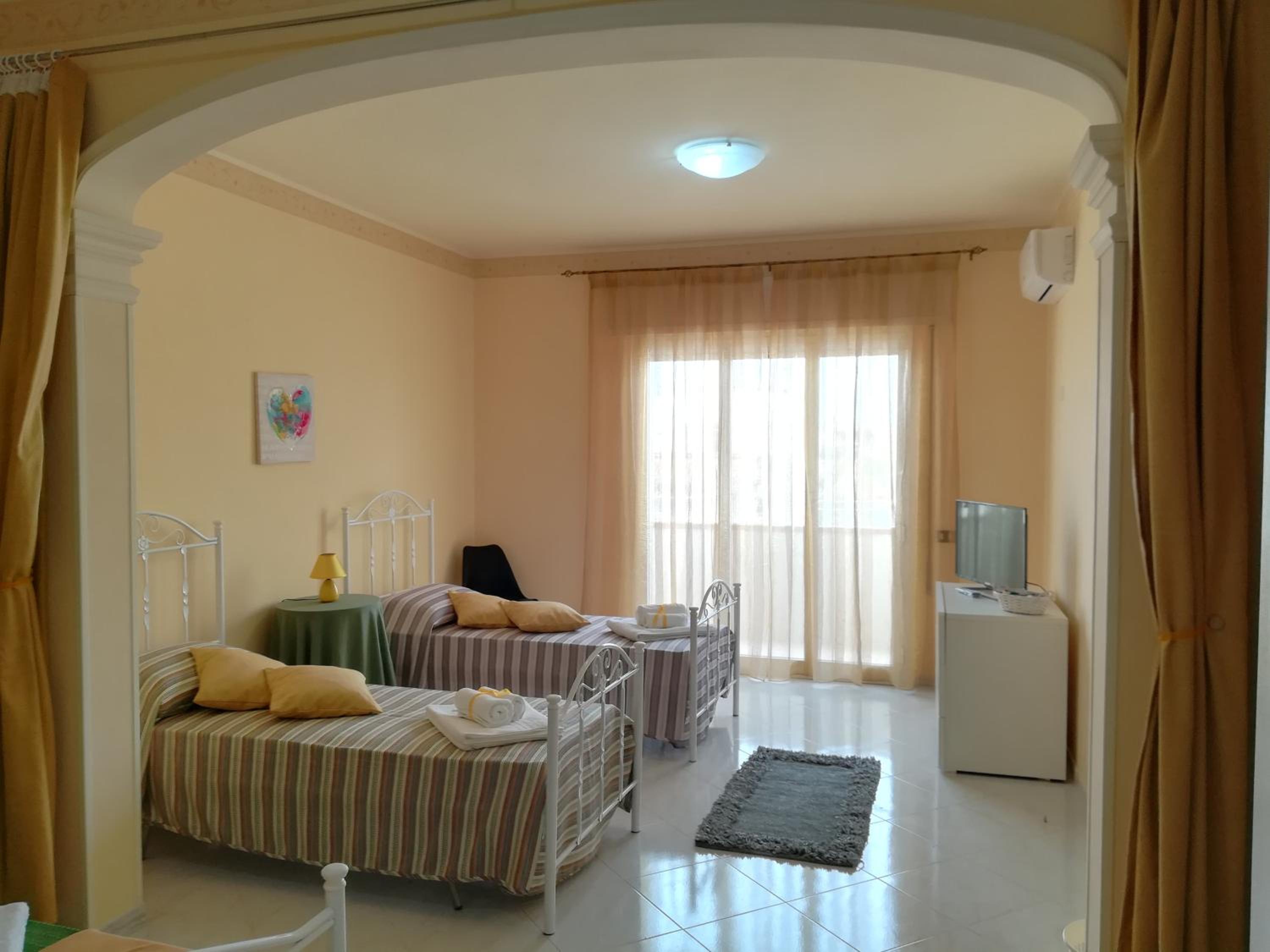 Studio With Terrace