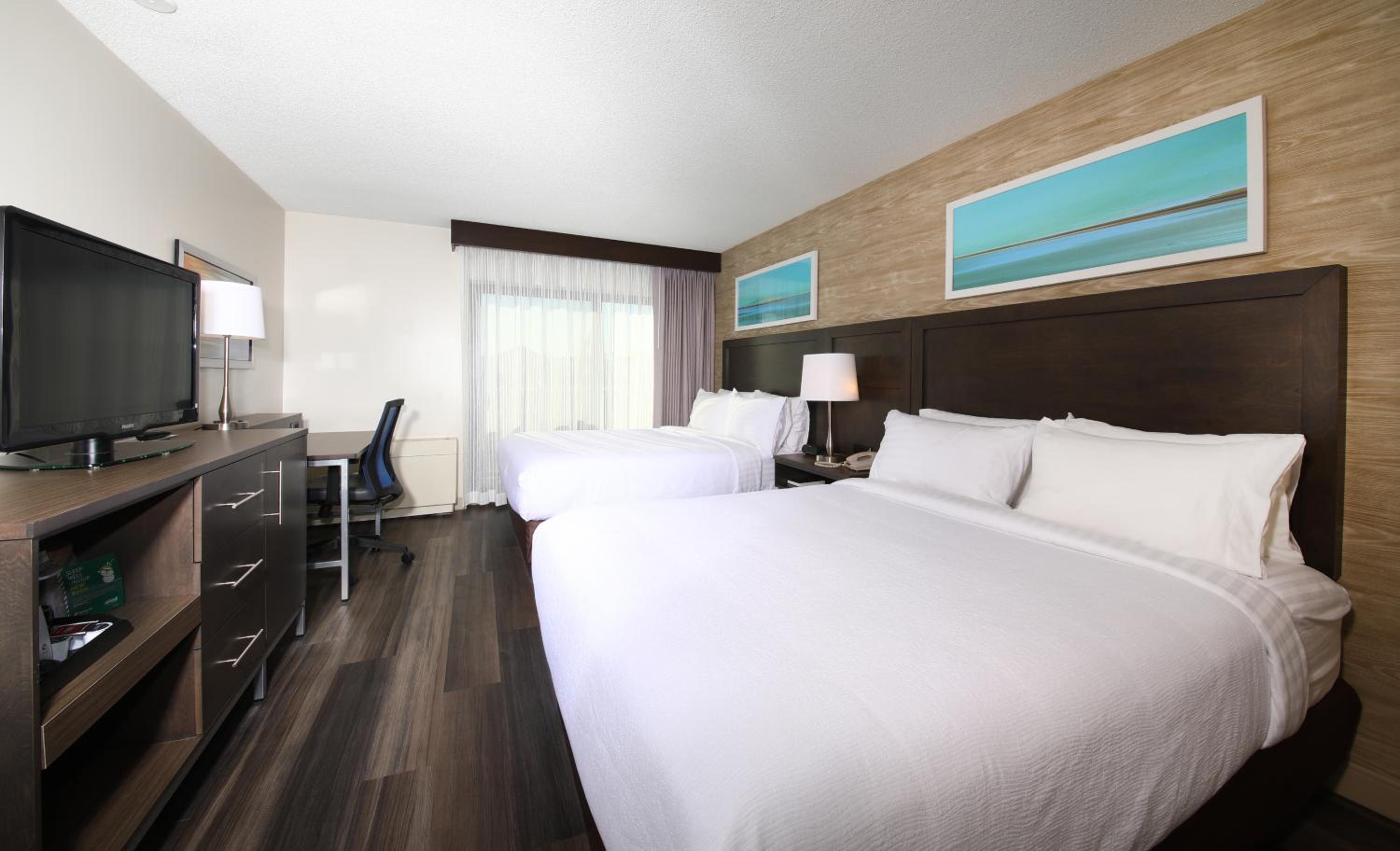 2 Queen Standard Room City View