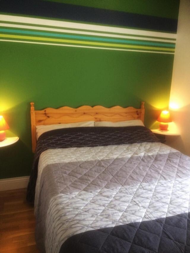 Double Room with Private Bathroom - Photo 3
